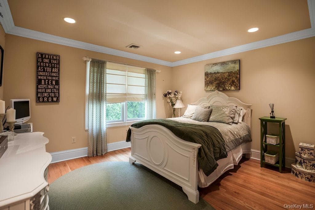 899 Harbor View Road thumbnail 17