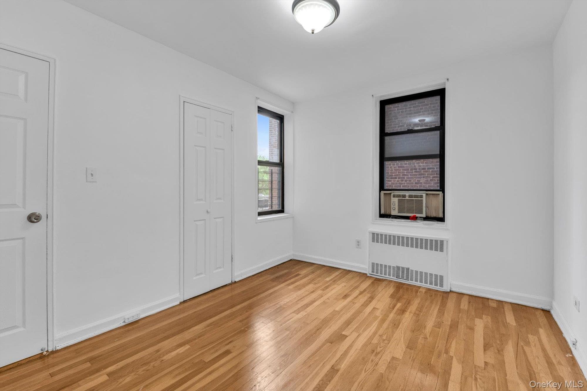 40 E 43rd Street Unit: 3B thumbnail 8