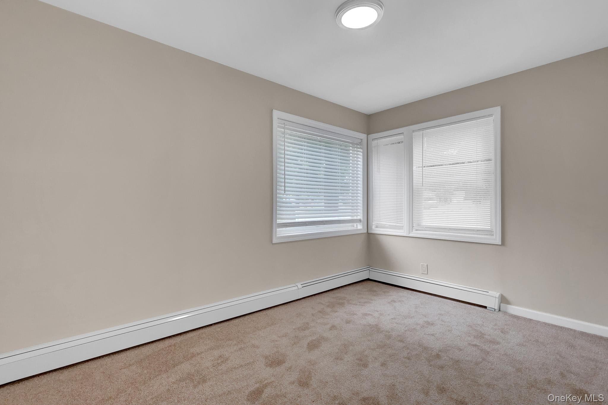 386 Tallwood Drive thumbnail 8