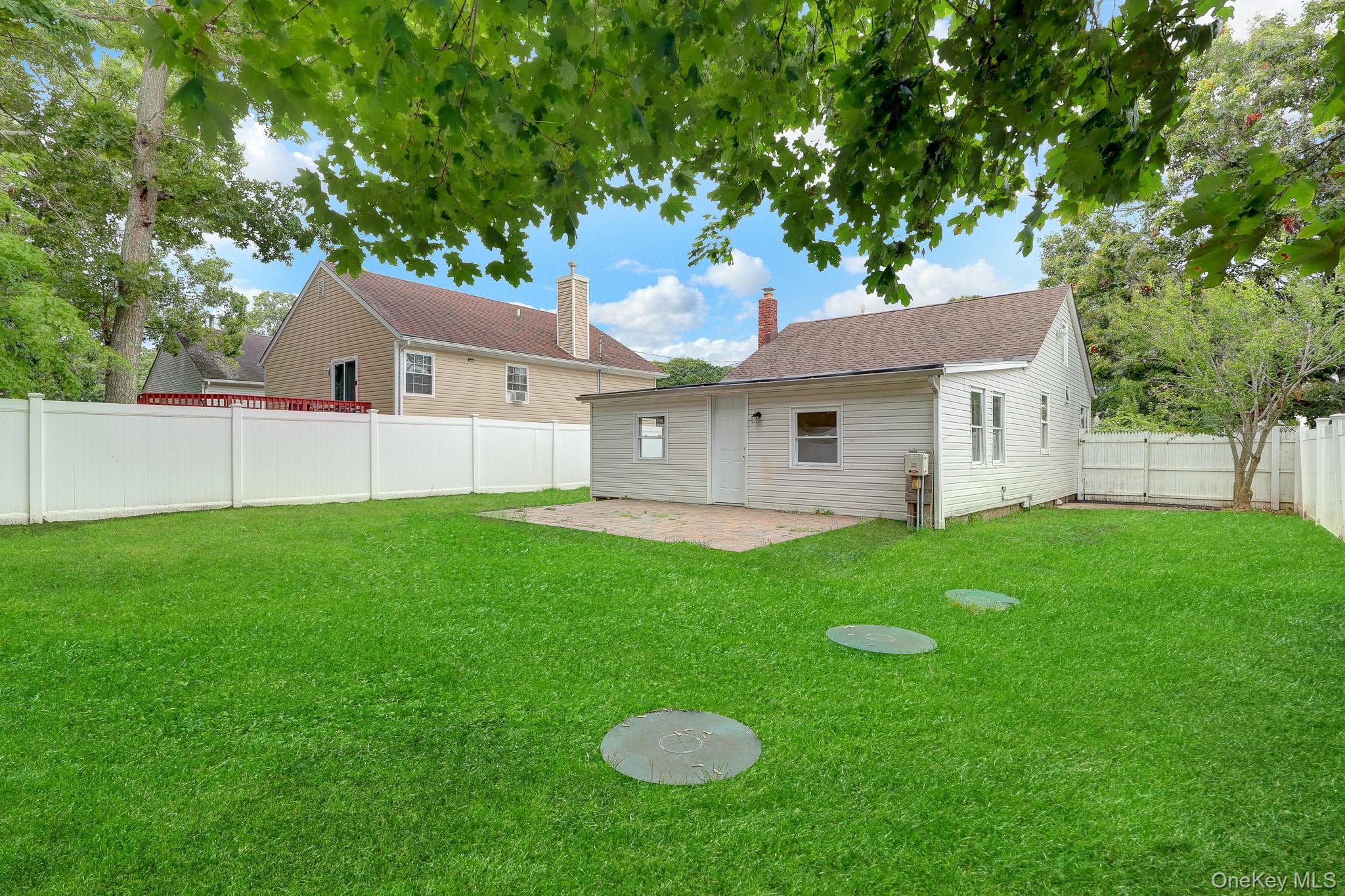 386 Tallwood Drive thumbnail 17