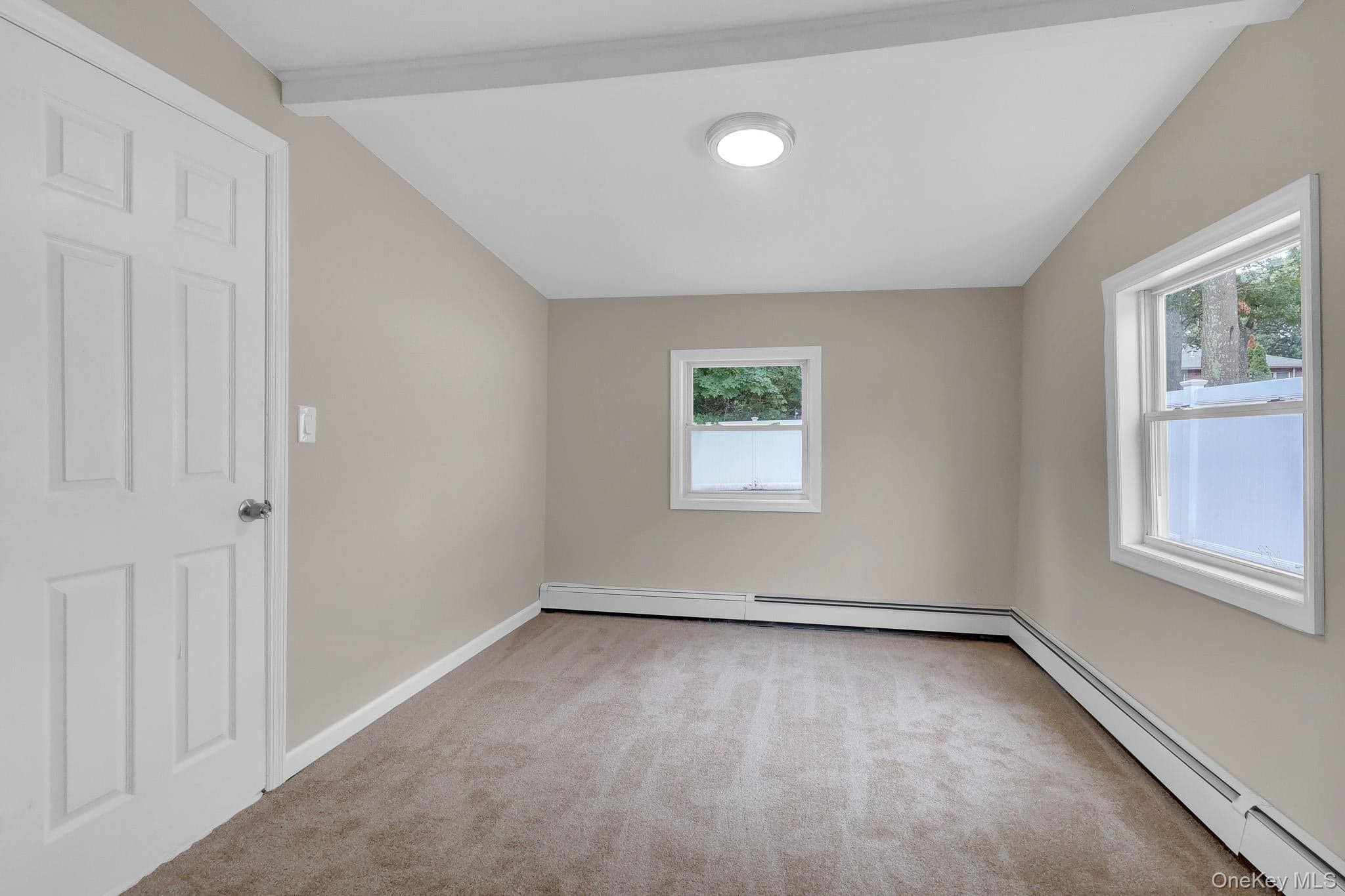 386 Tallwood Drive thumbnail 15