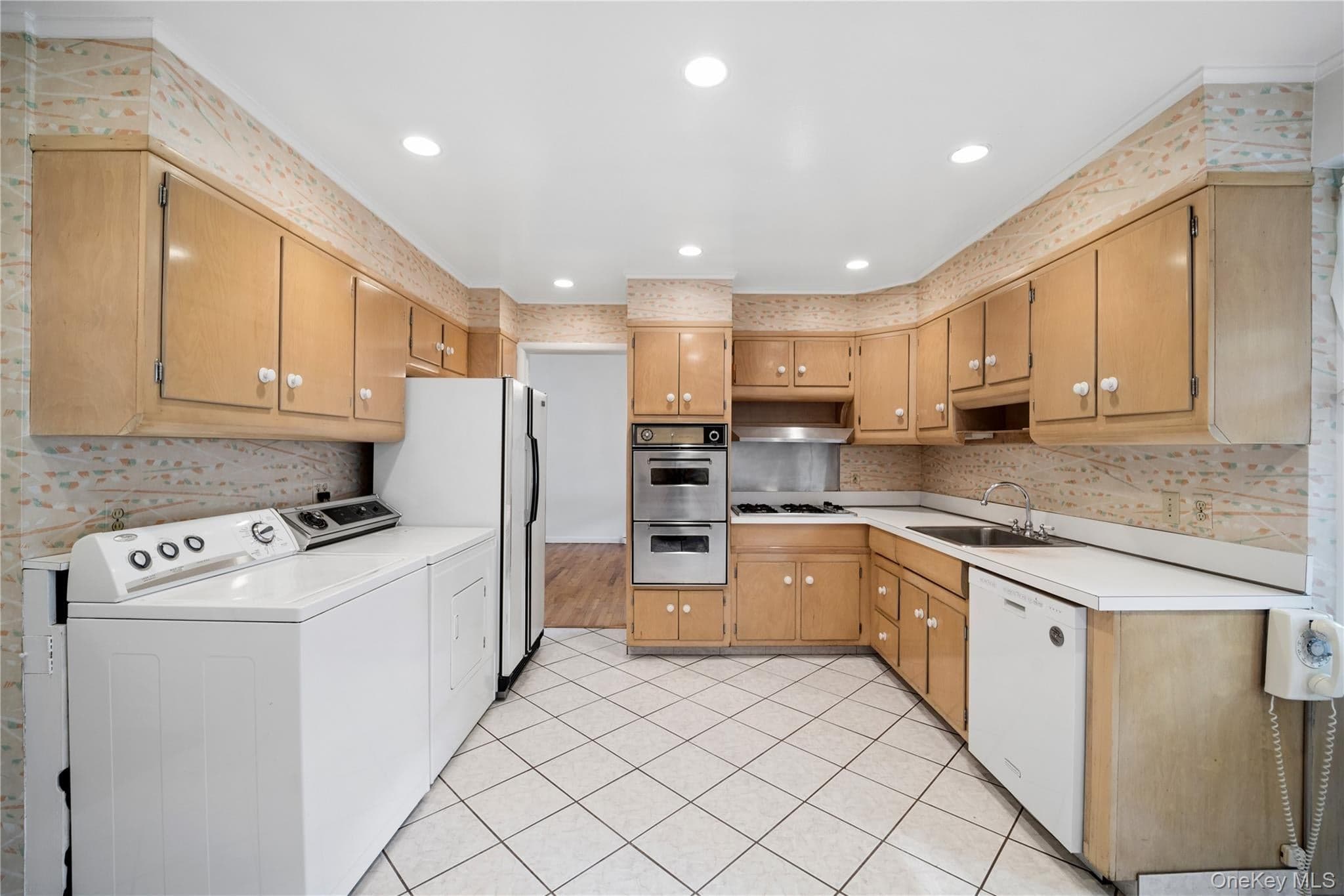 226 Rosehill Avenue thumbnail 5