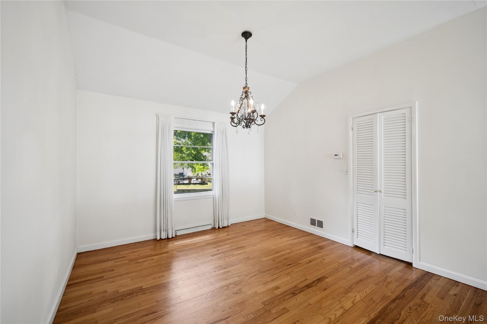 226 Rosehill Avenue thumbnail 12