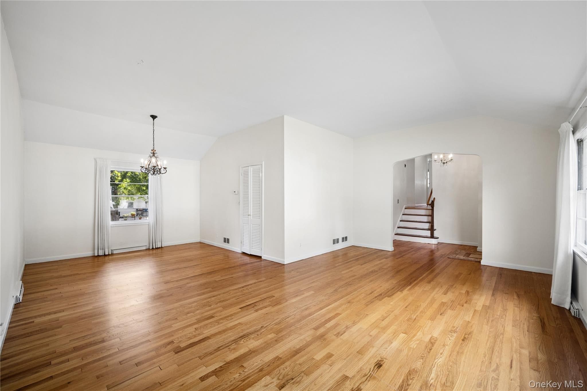 226 Rosehill Avenue thumbnail 10