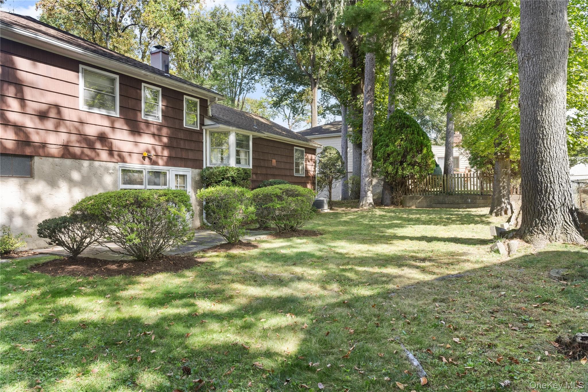 226 Rosehill Avenue thumbnail 25