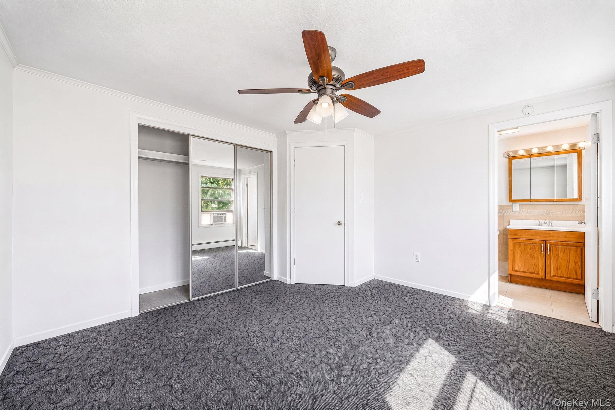 2356 Walnut Avenue thumbnail 13