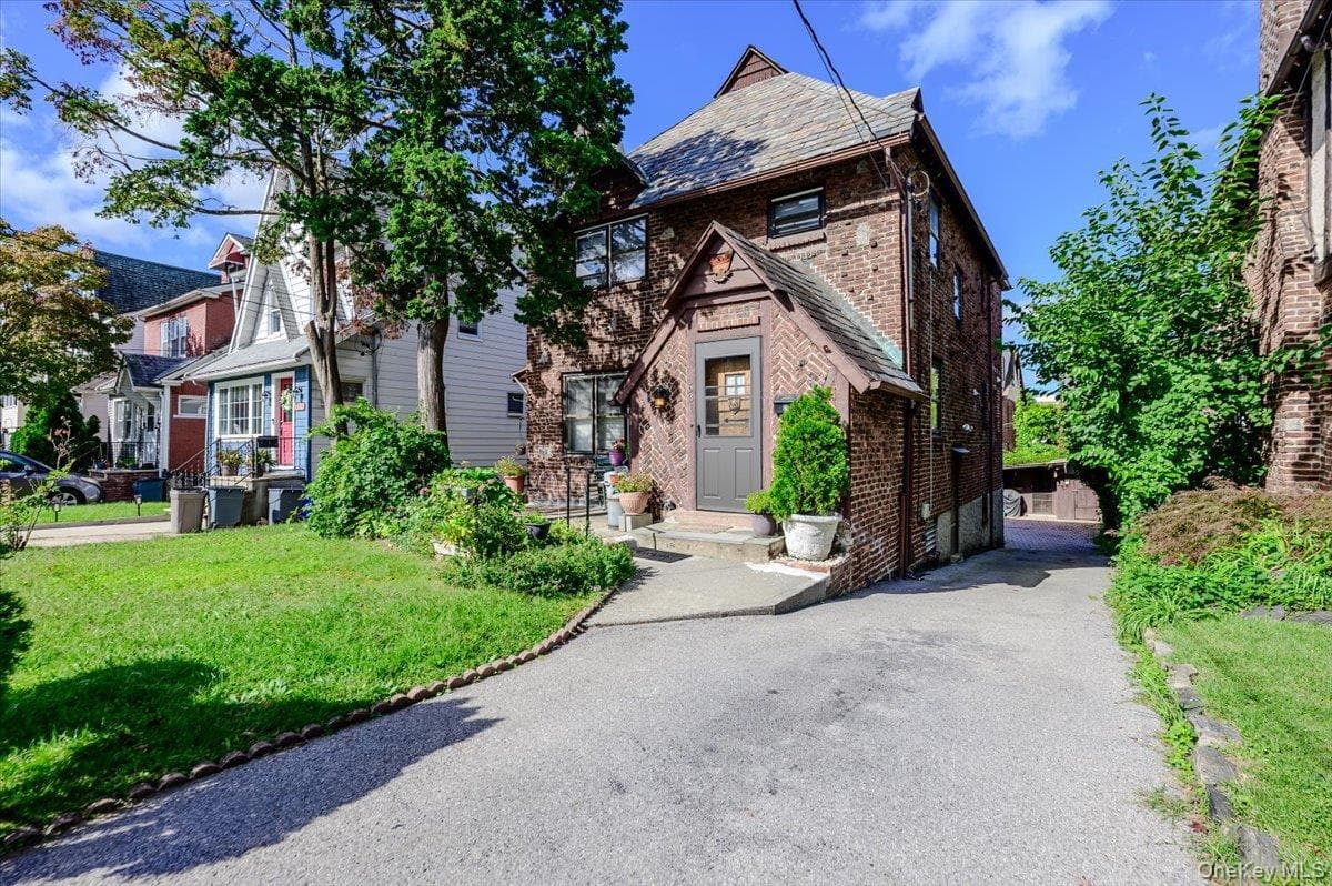 631 Kimball Avenue thumbnail 28