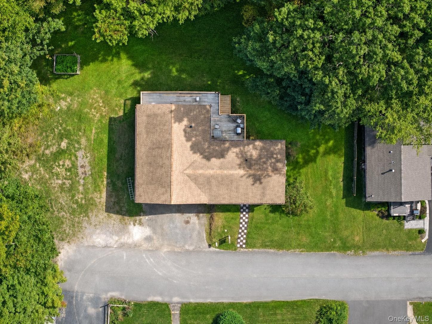 22 Hill View Drive thumbnail 35