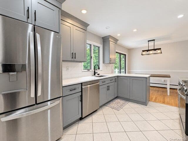 1026 Washington Avenue thumbnail 4