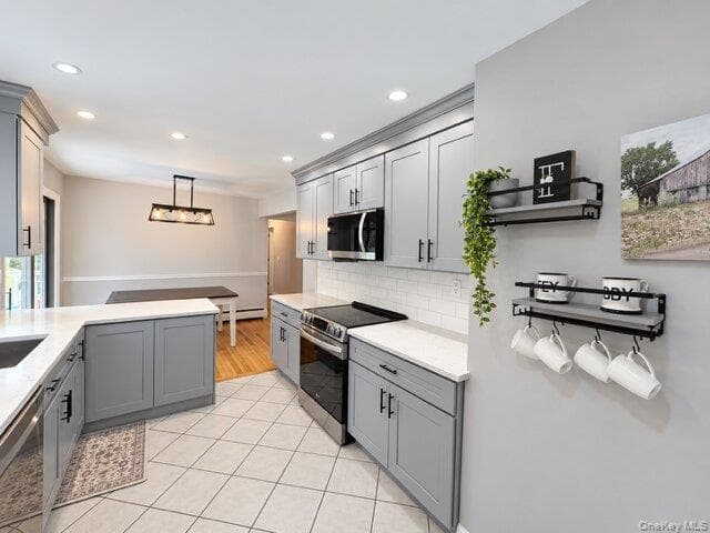 1026 Washington Avenue thumbnail 5