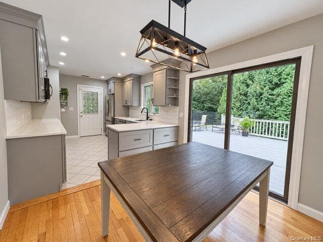 1026 Washington Avenue thumbnail 6