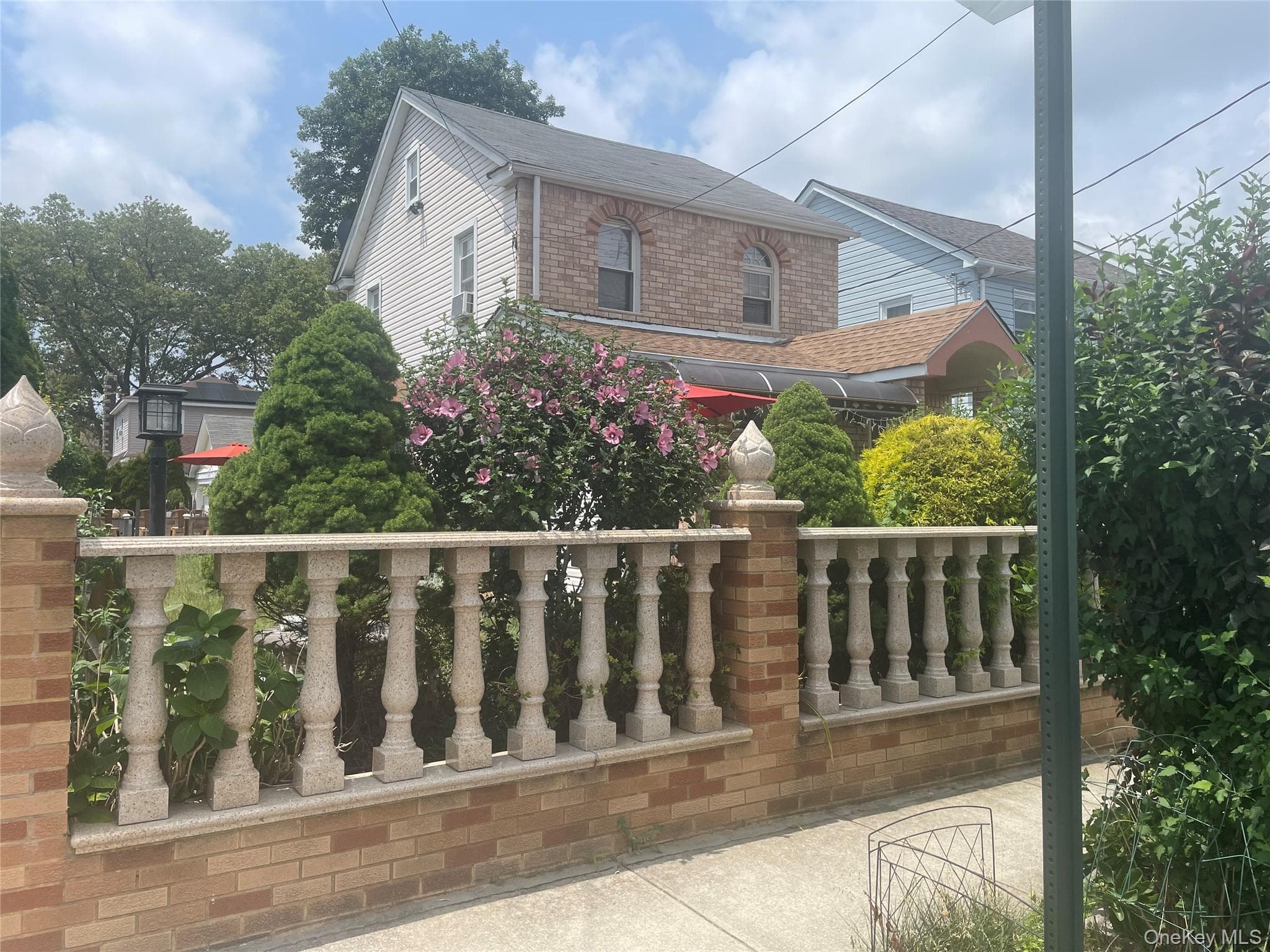 114-68 208th Street thumbnail 3