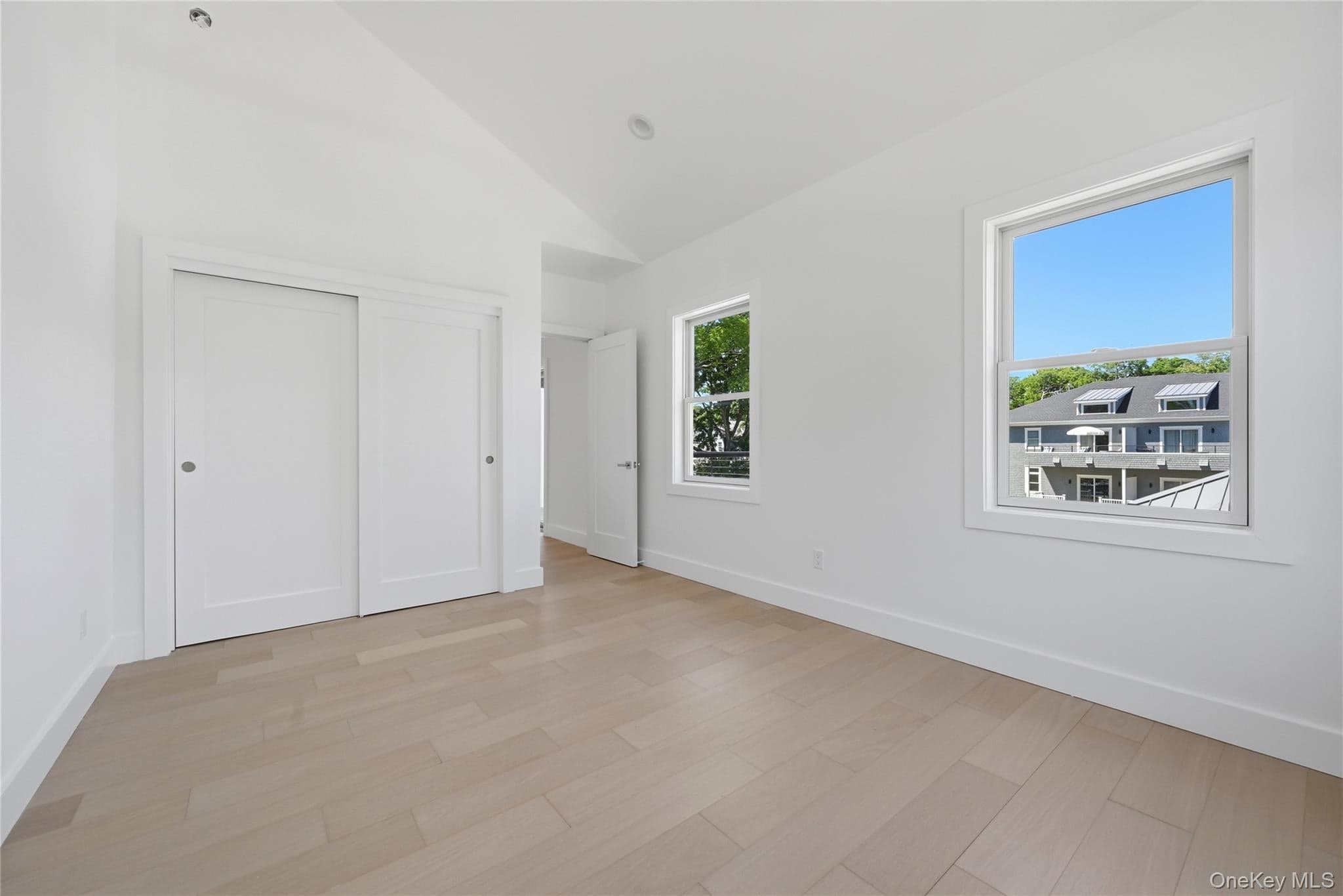 19 Montauk Highway Unit: 9 thumbnail 25