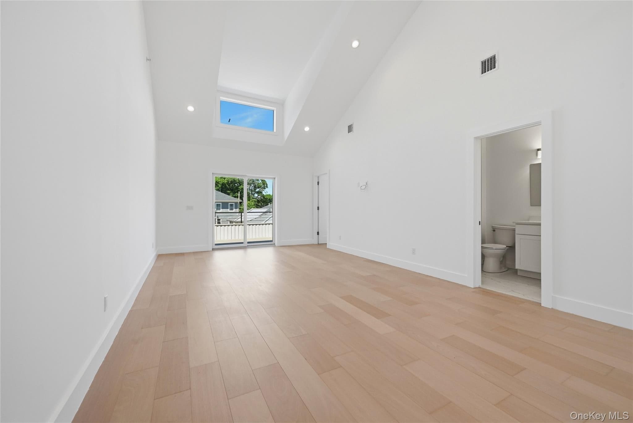 19 Montauk Highway Unit: 9 thumbnail 13