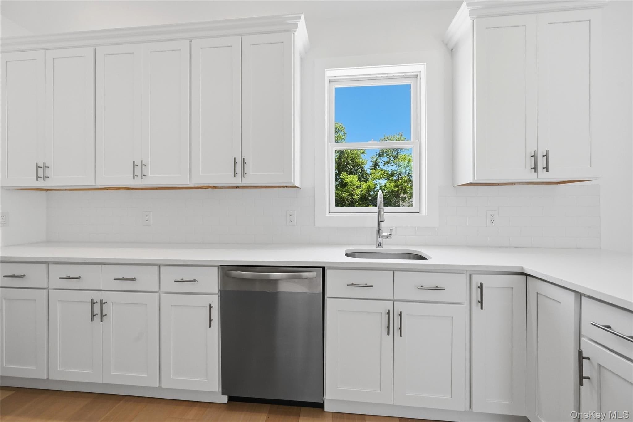 19 Montauk Highway Unit: 9 thumbnail 4