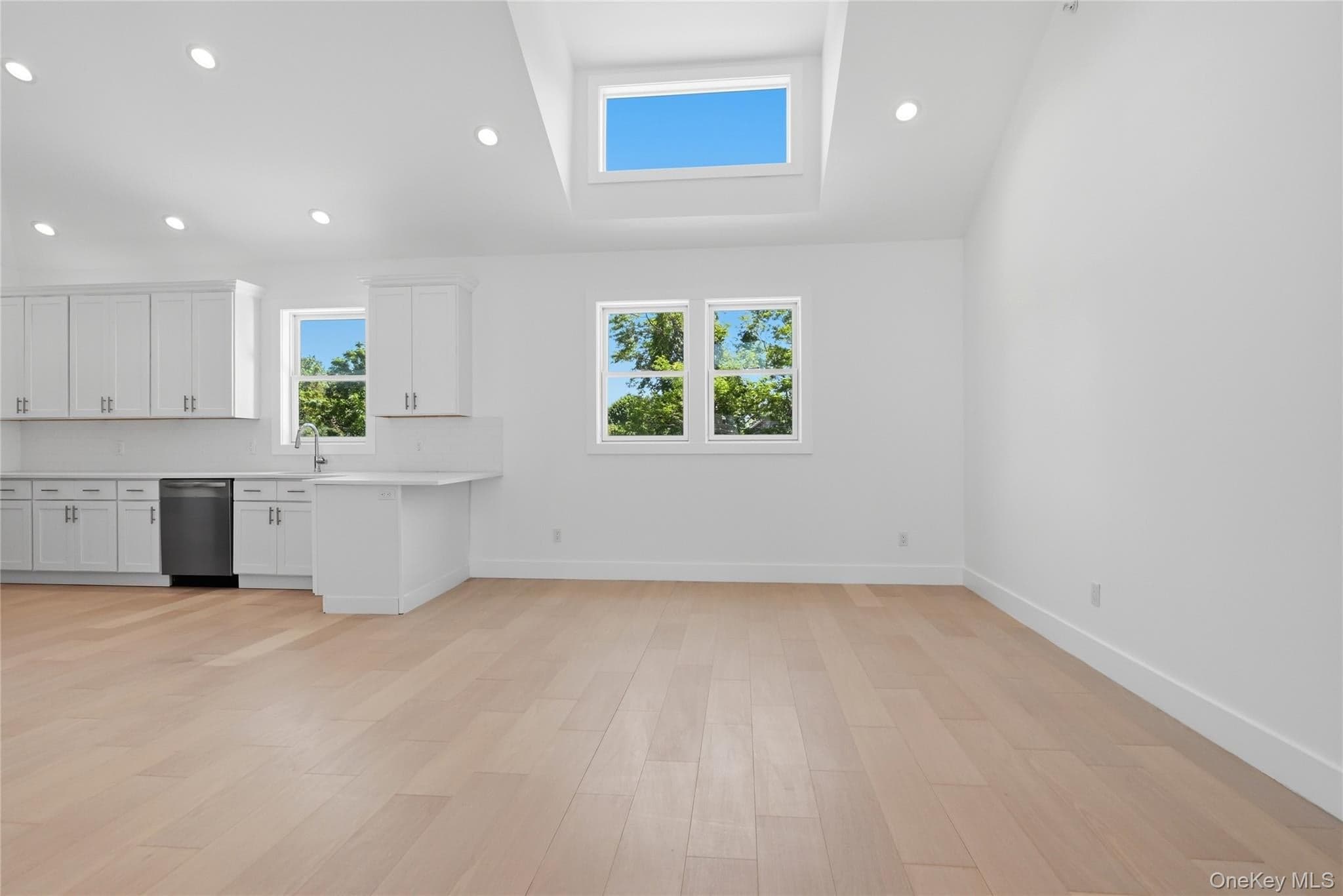 19 Montauk Highway Unit: 9 thumbnail 10