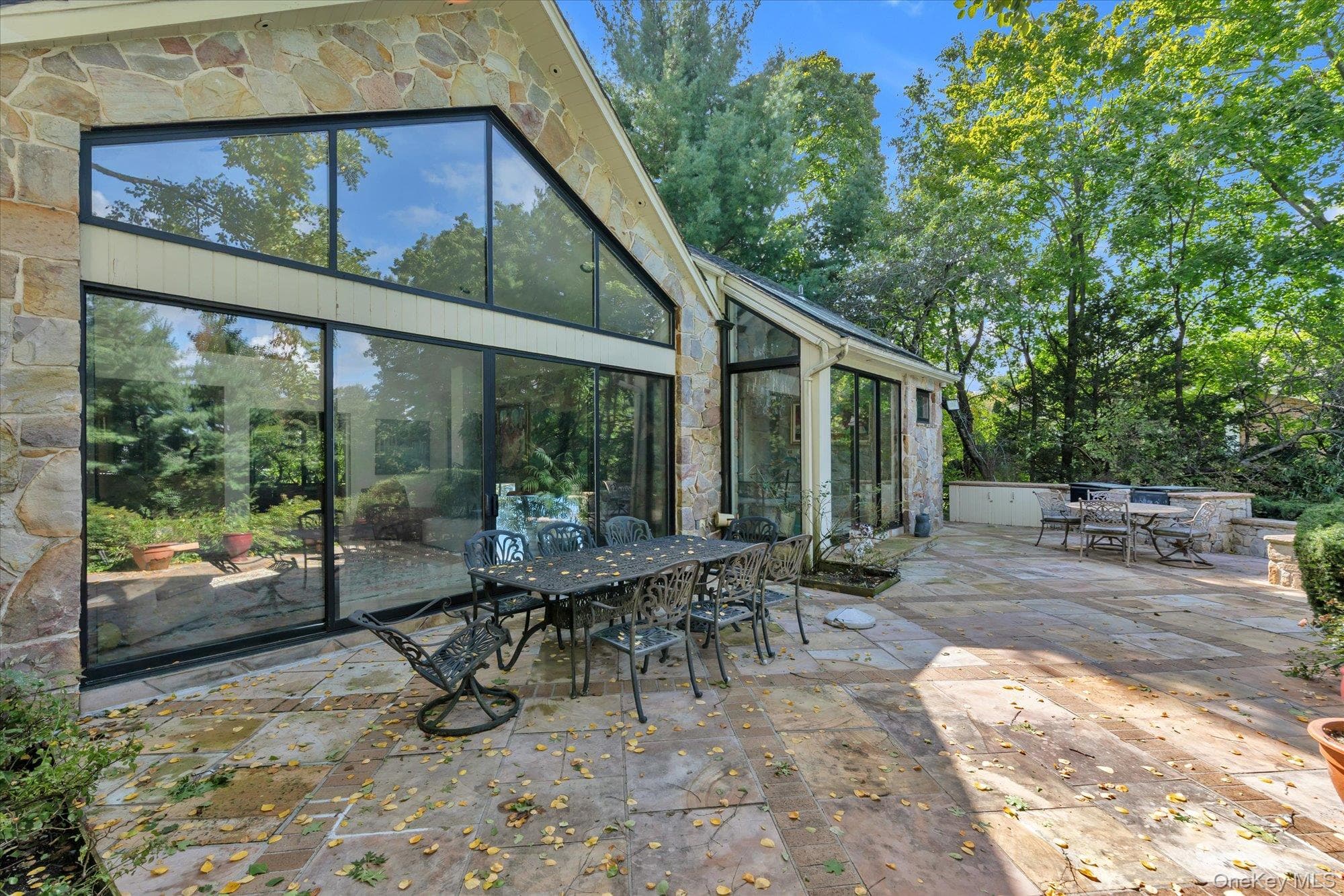 4 Broadlawn Avenue thumbnail 25