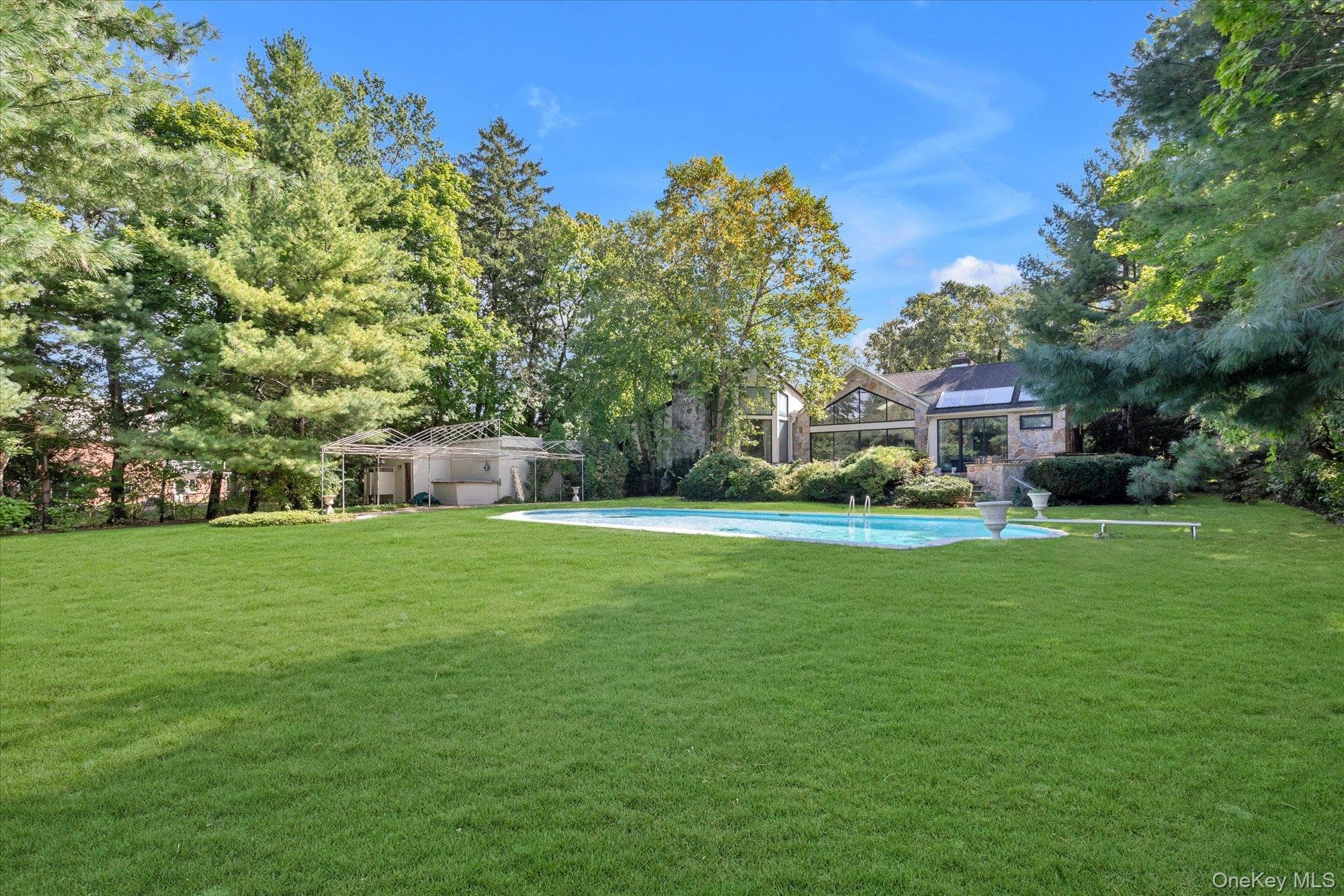 4 Broadlawn Avenue thumbnail 28