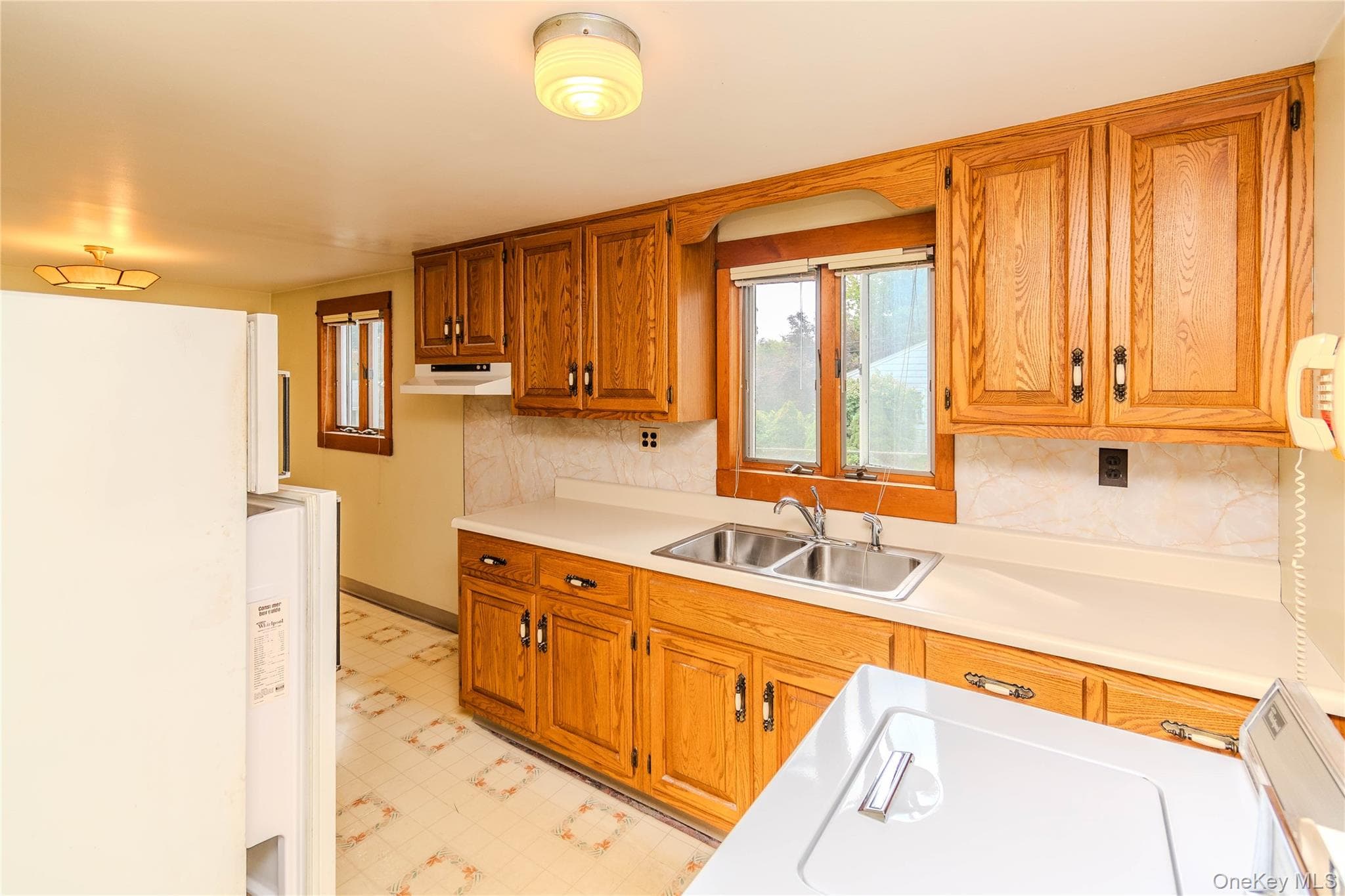 108 Wood Street thumbnail 13