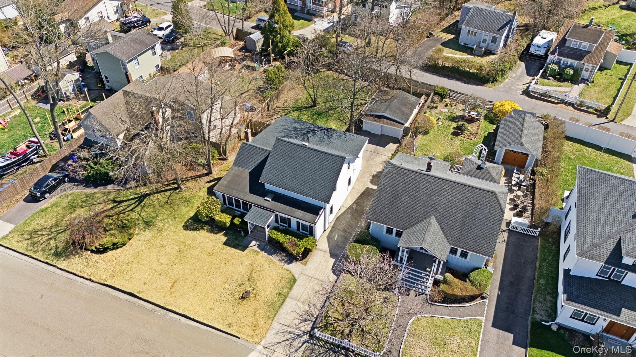 94 E Lakewood Street thumbnail 34