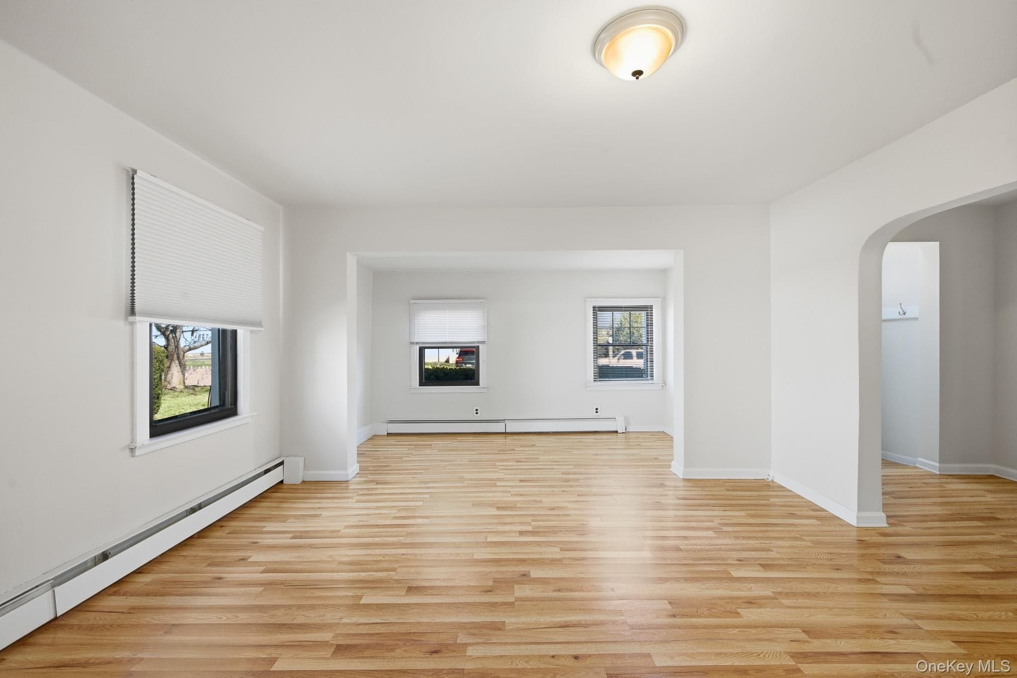 94 E Lakewood Street thumbnail 13