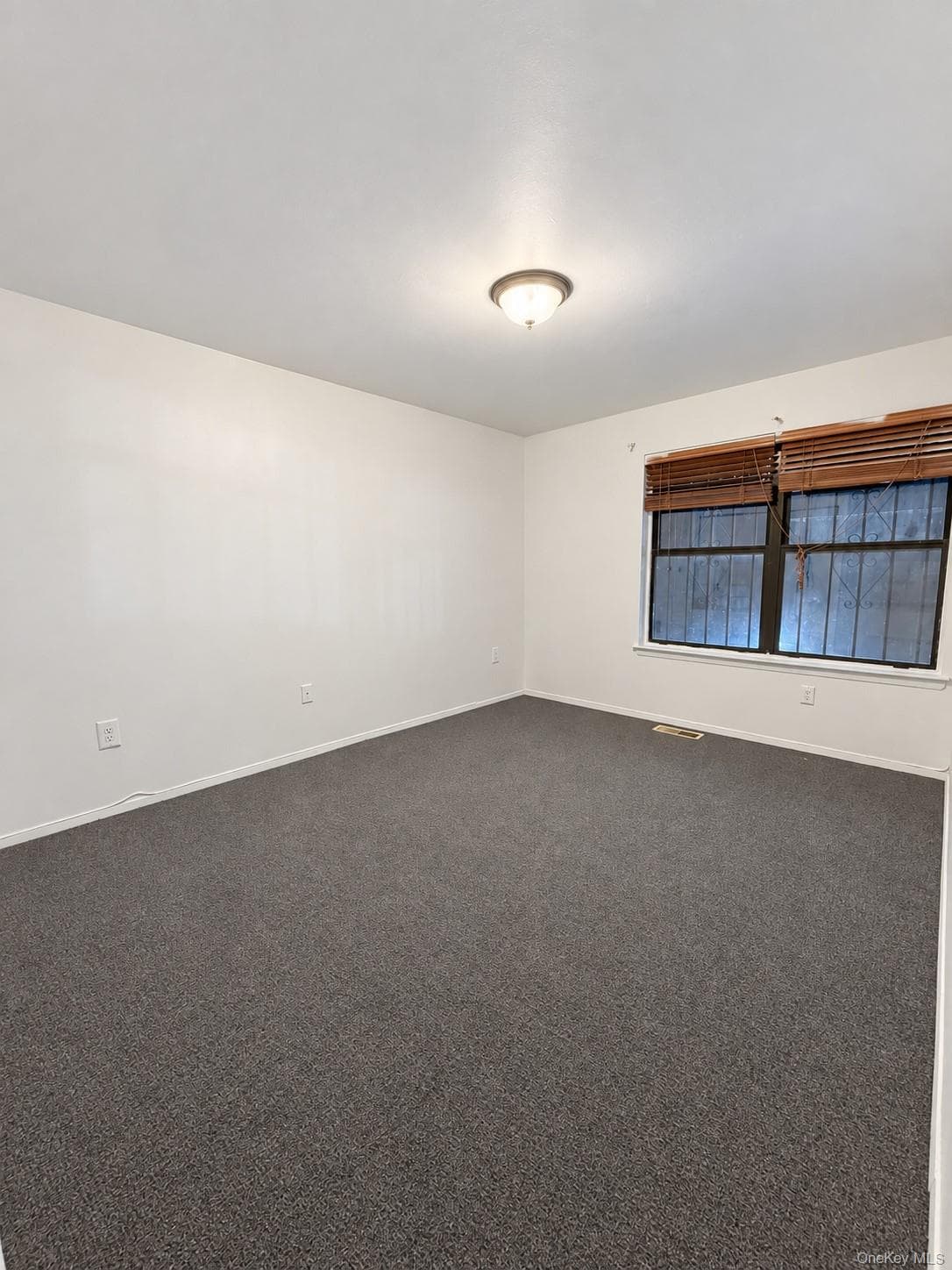 818 Trinity Avenue Unit: B thumbnail 13