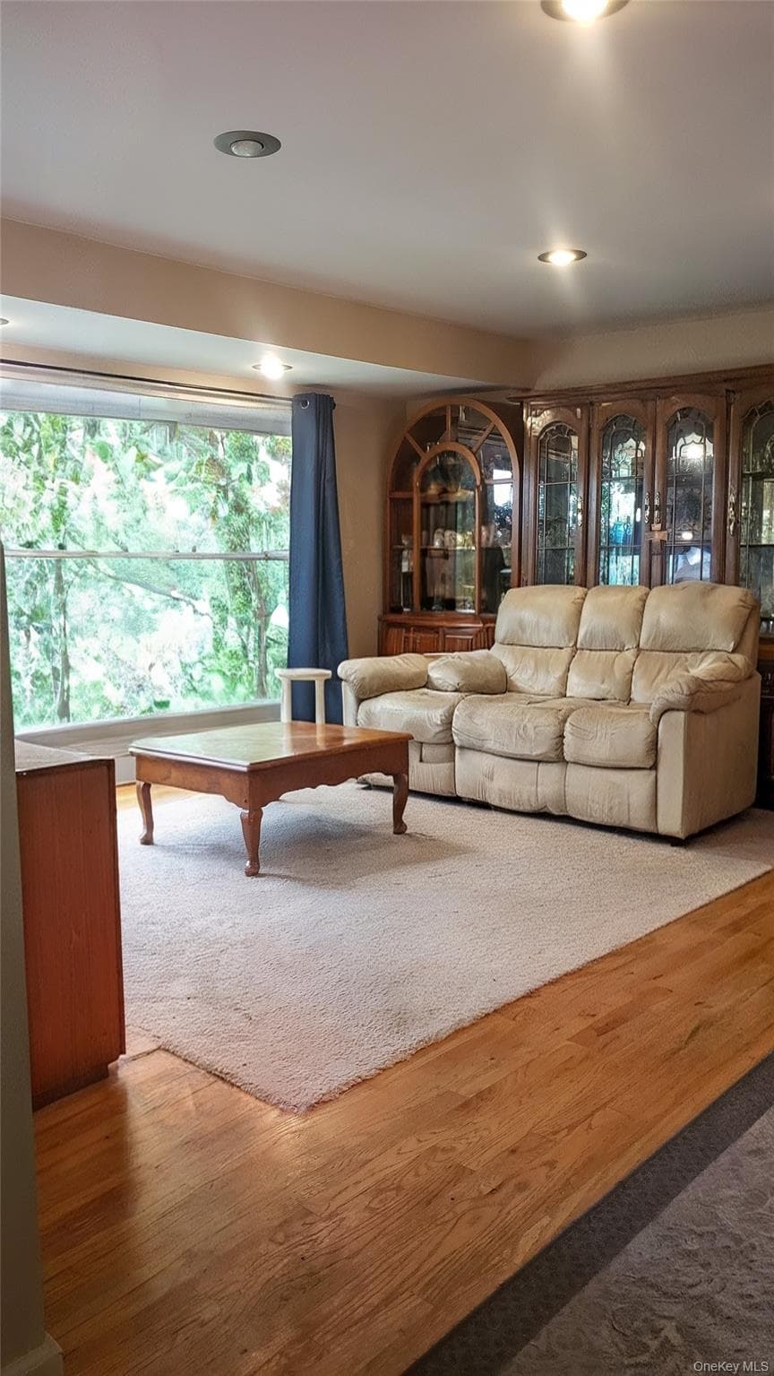 22 Woodycrest Trail, Monroe