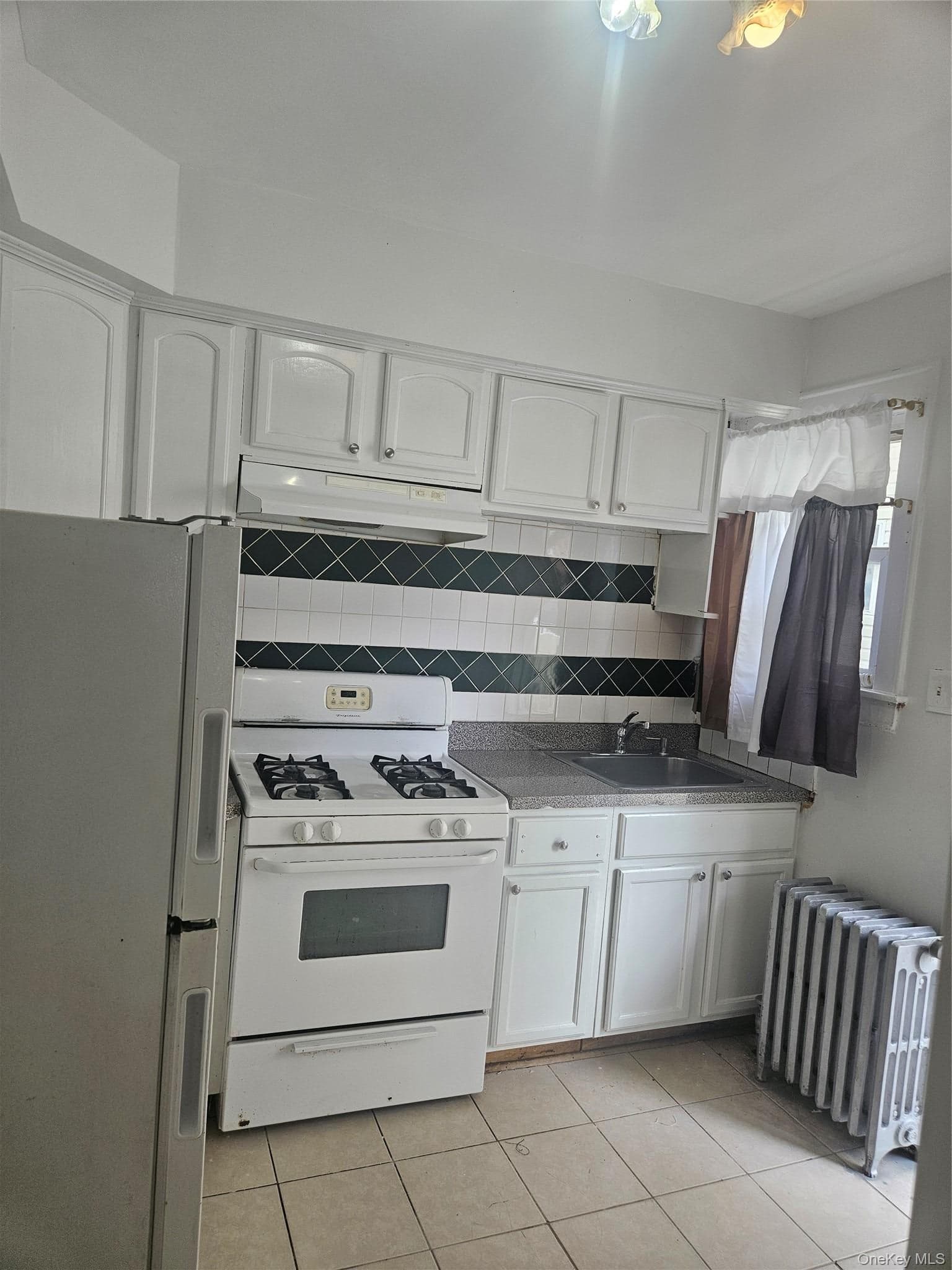 145-08 Arlington Terrace thumbnail 10