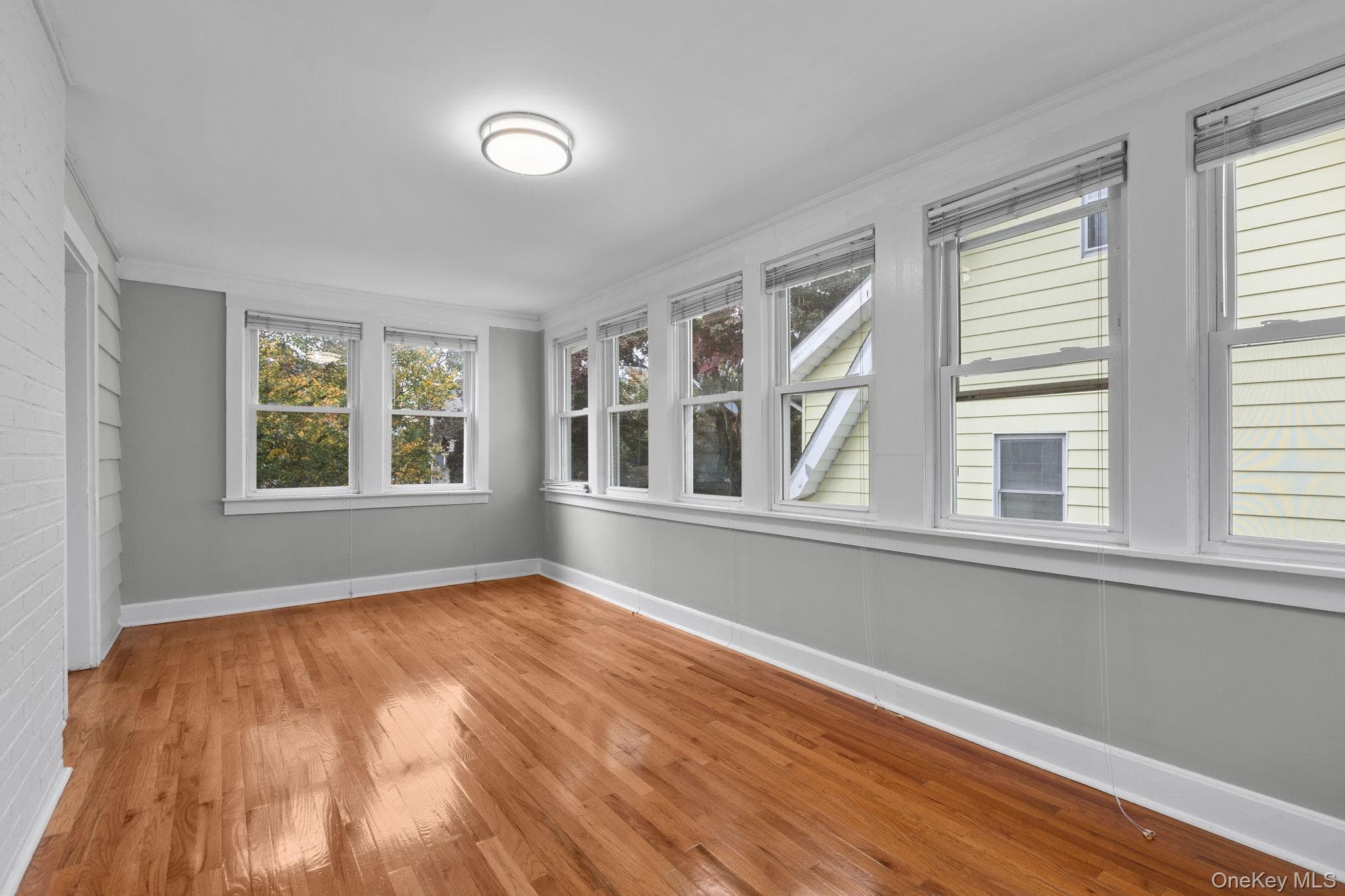 24 Wesley Avenue thumbnail 18
