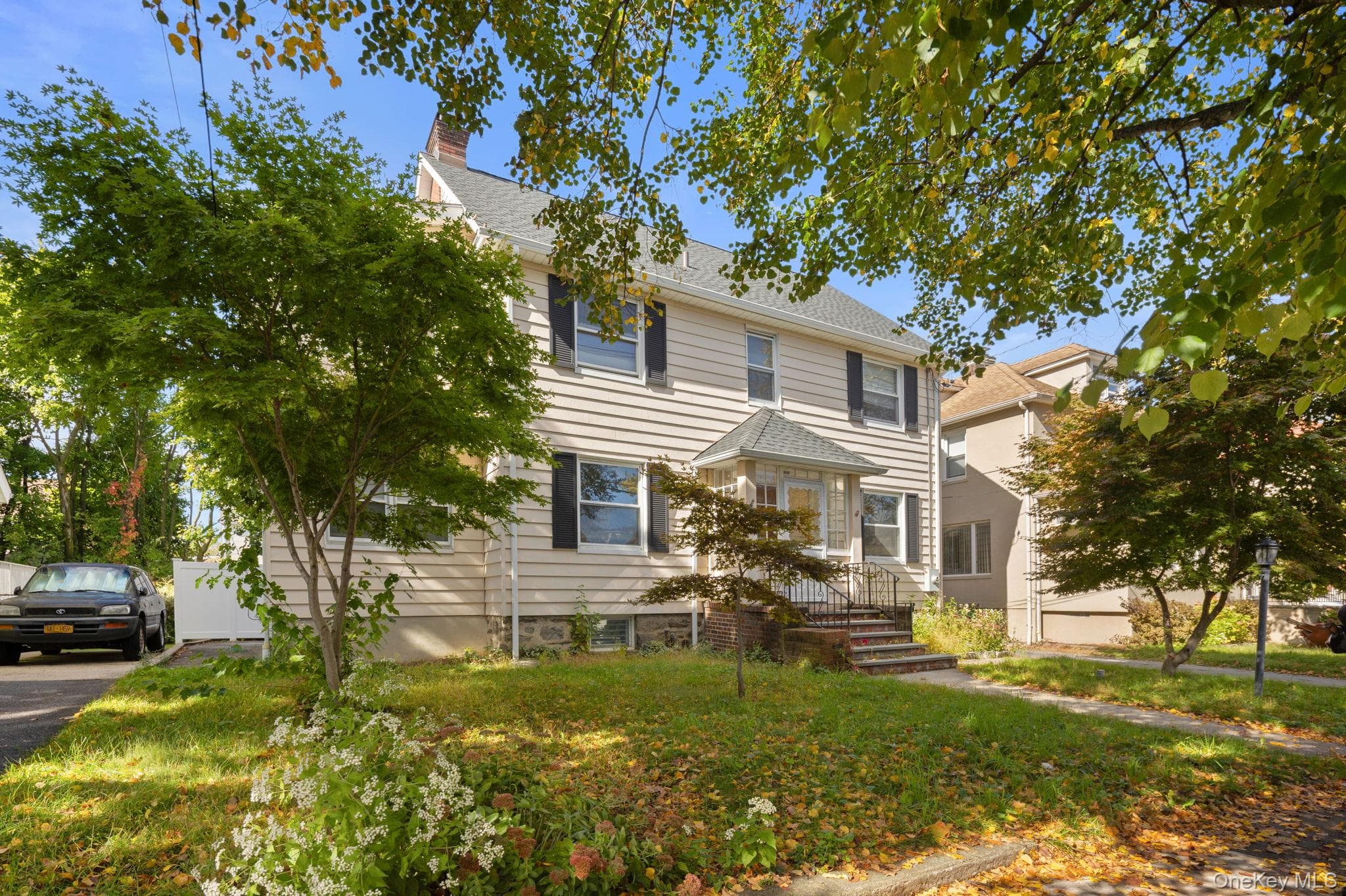 24 Wesley Avenue thumbnail 2