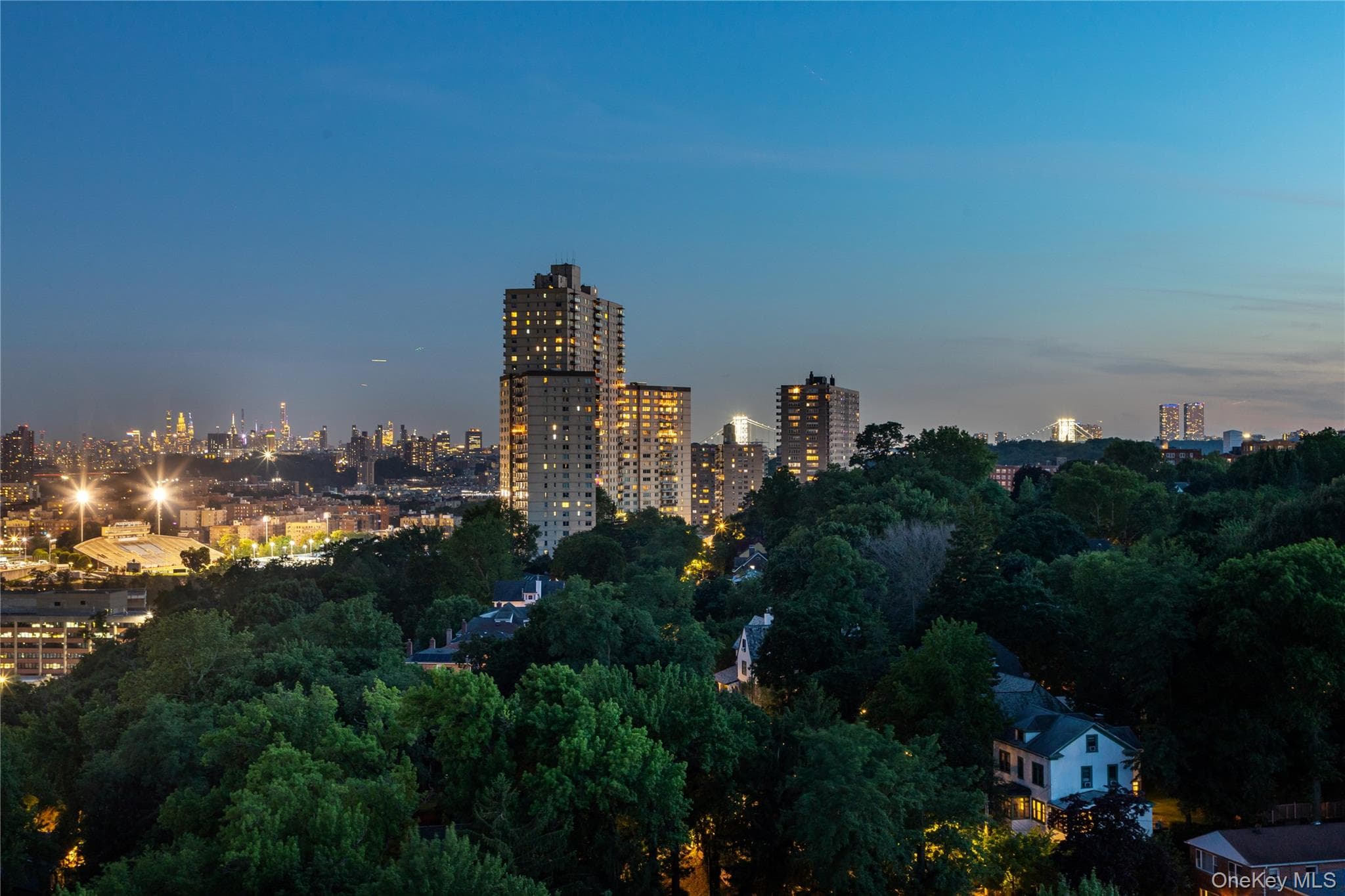 3135 Johnson Avenue Unit: 17A thumbnail 3