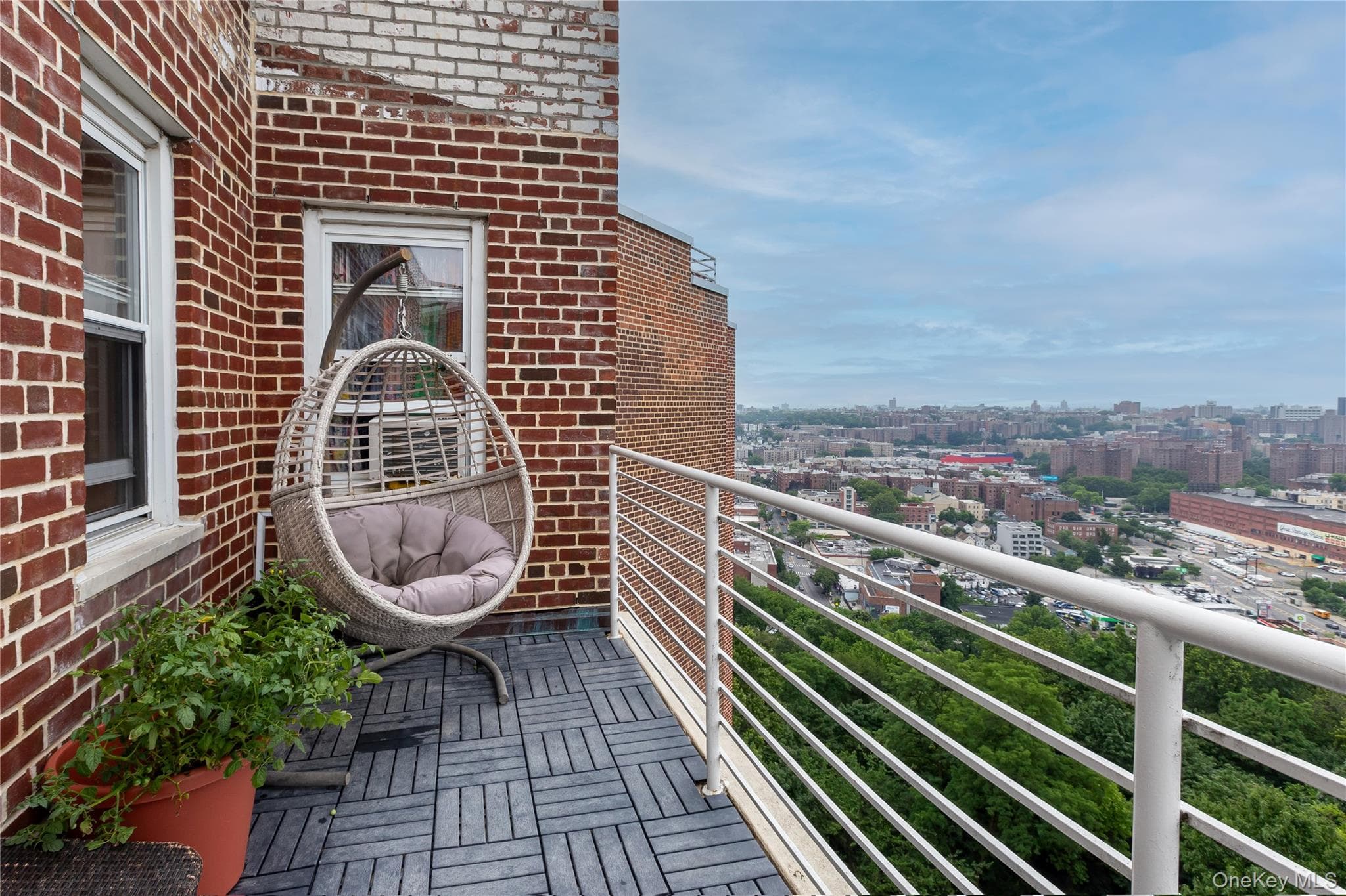3135 Johnson Avenue Unit: 17A thumbnail 6