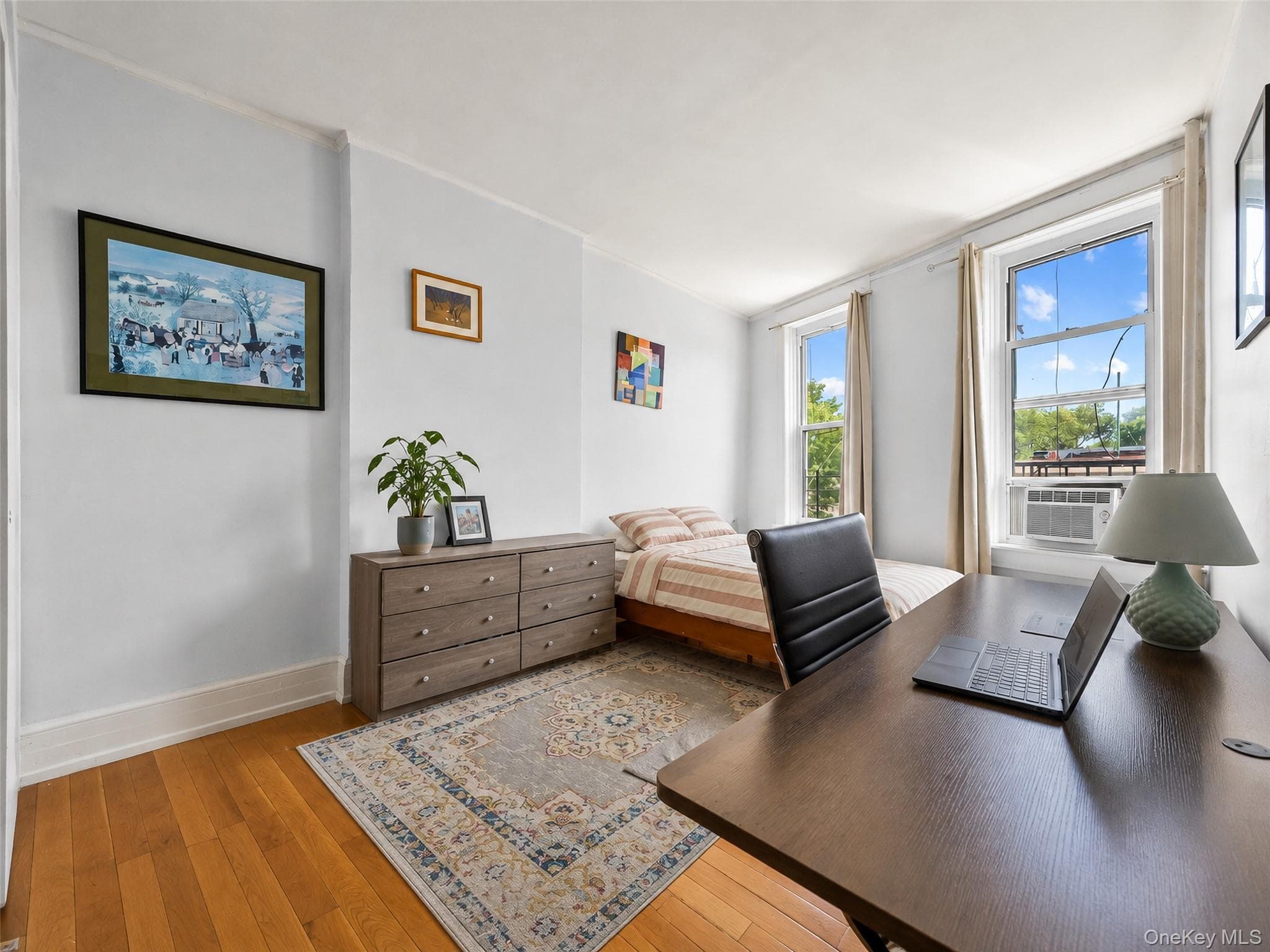 60-11 Myrtle Avenue thumbnail 11
