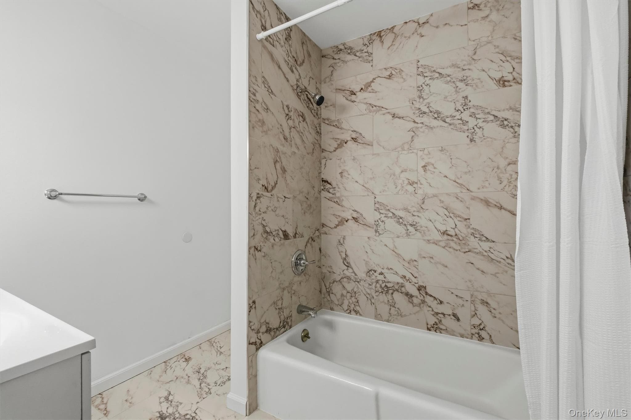 2740 South Road Unit: H6 thumbnail 22