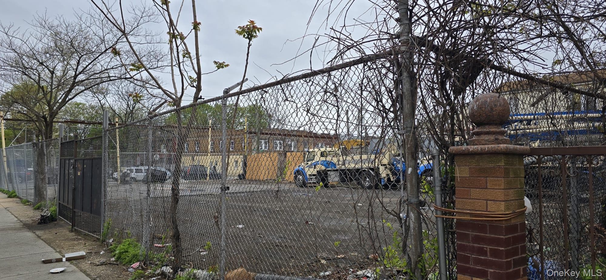 109-17 Sutphin Boulevard thumbnail 2