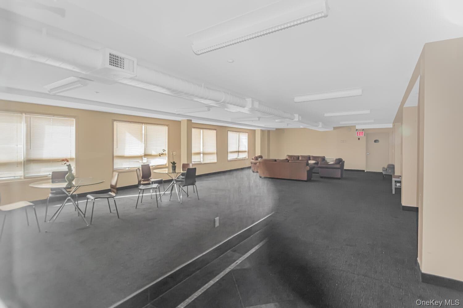 1490 Outlook Avenue Unit: 1D thumbnail 21