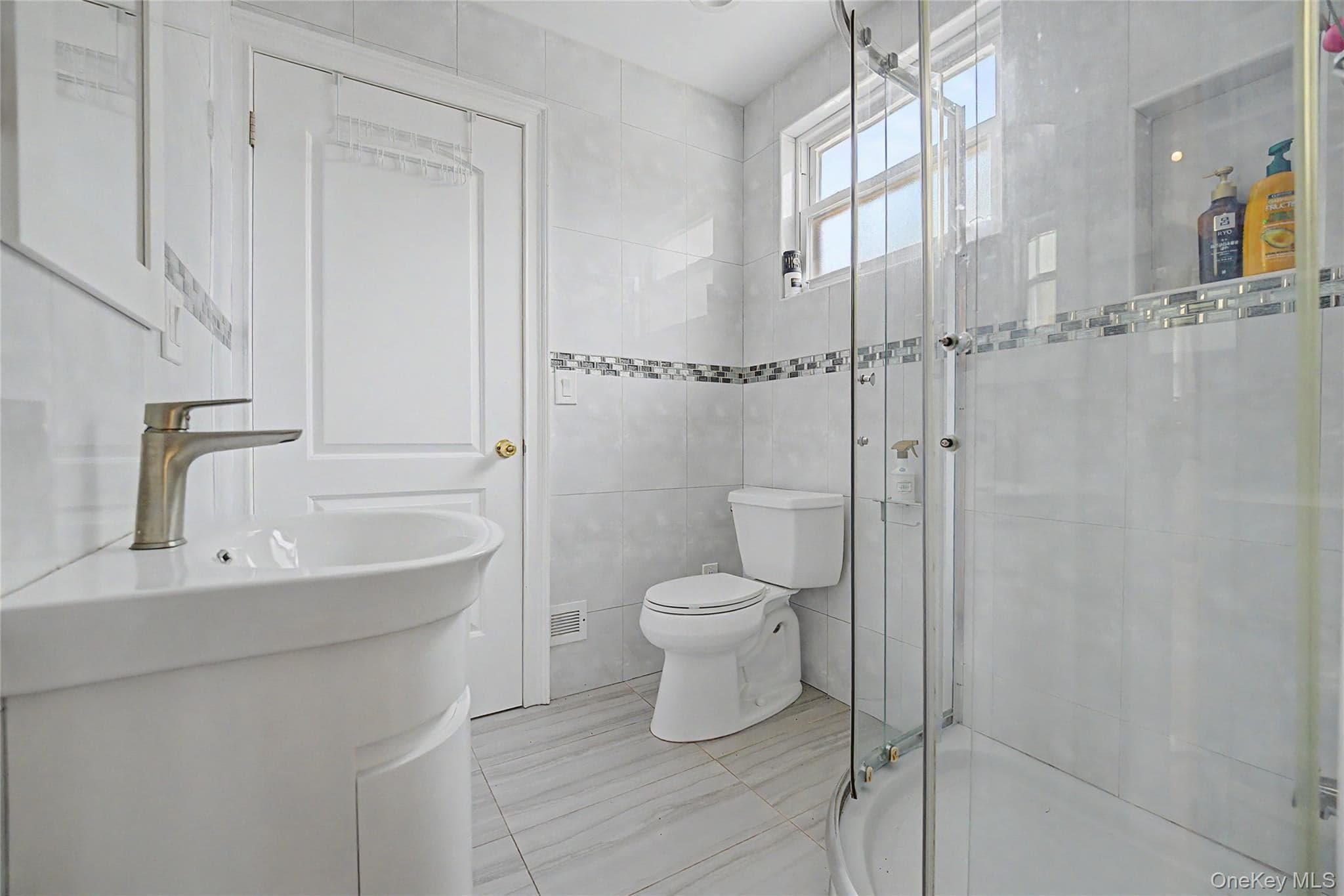 609 161st Street thumbnail 11