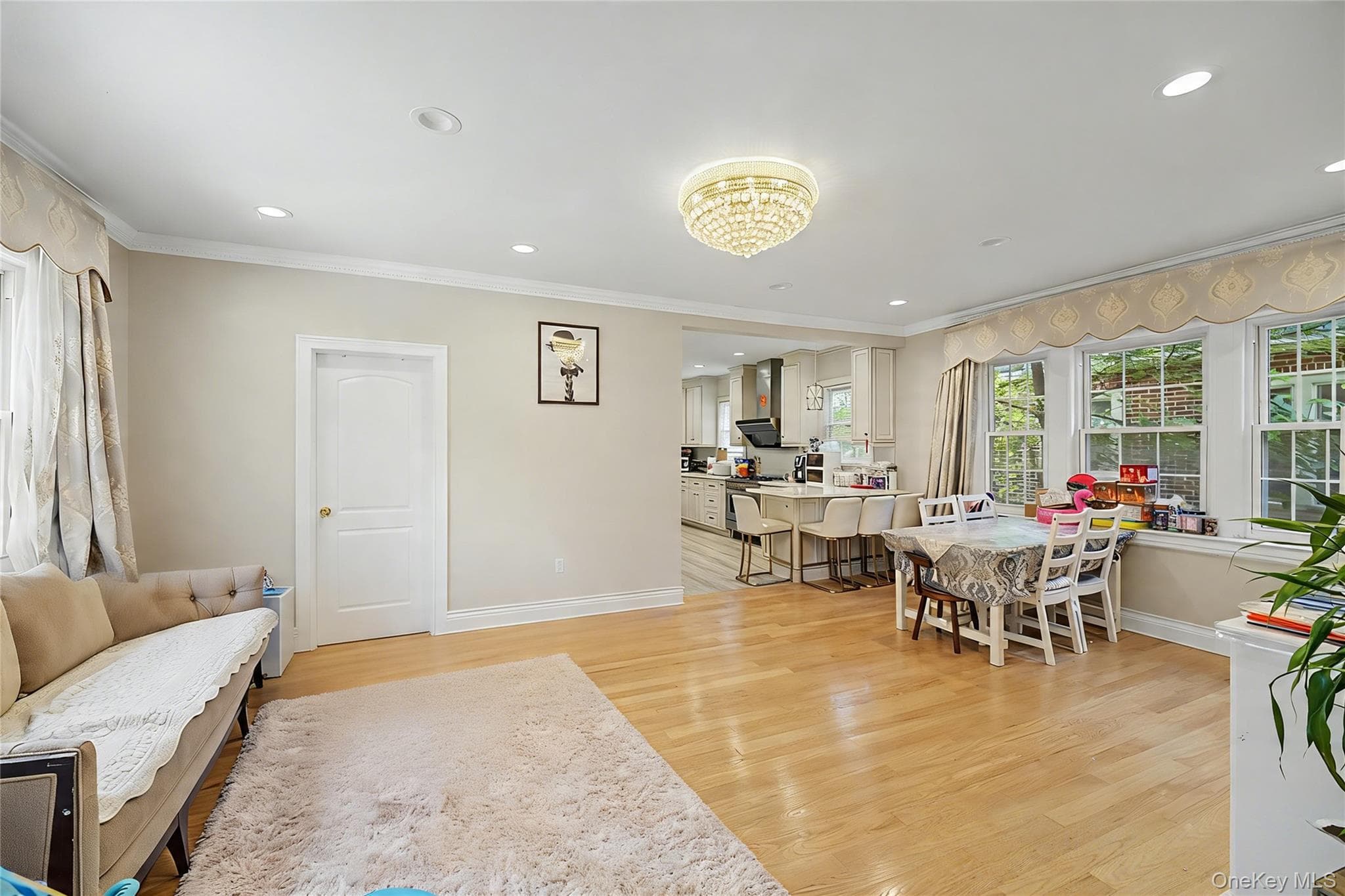 609 161st Street thumbnail 8