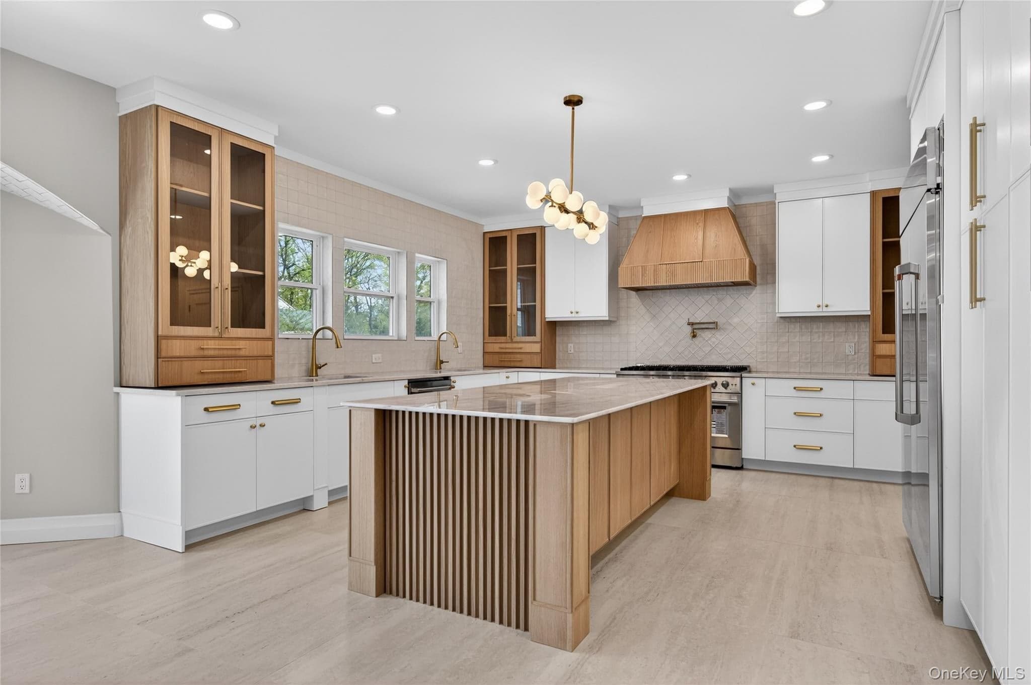 15 Ridge Drive thumbnail 12