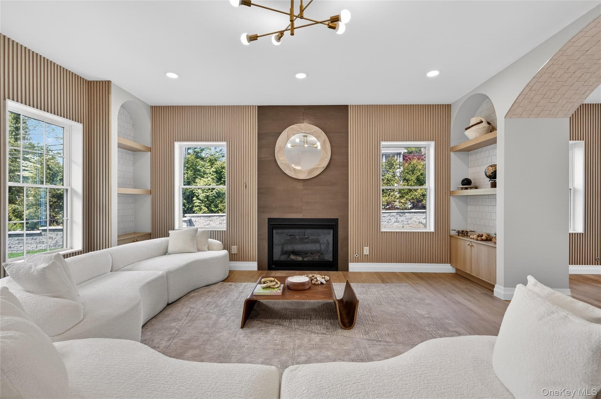15 Ridge Drive thumbnail 3