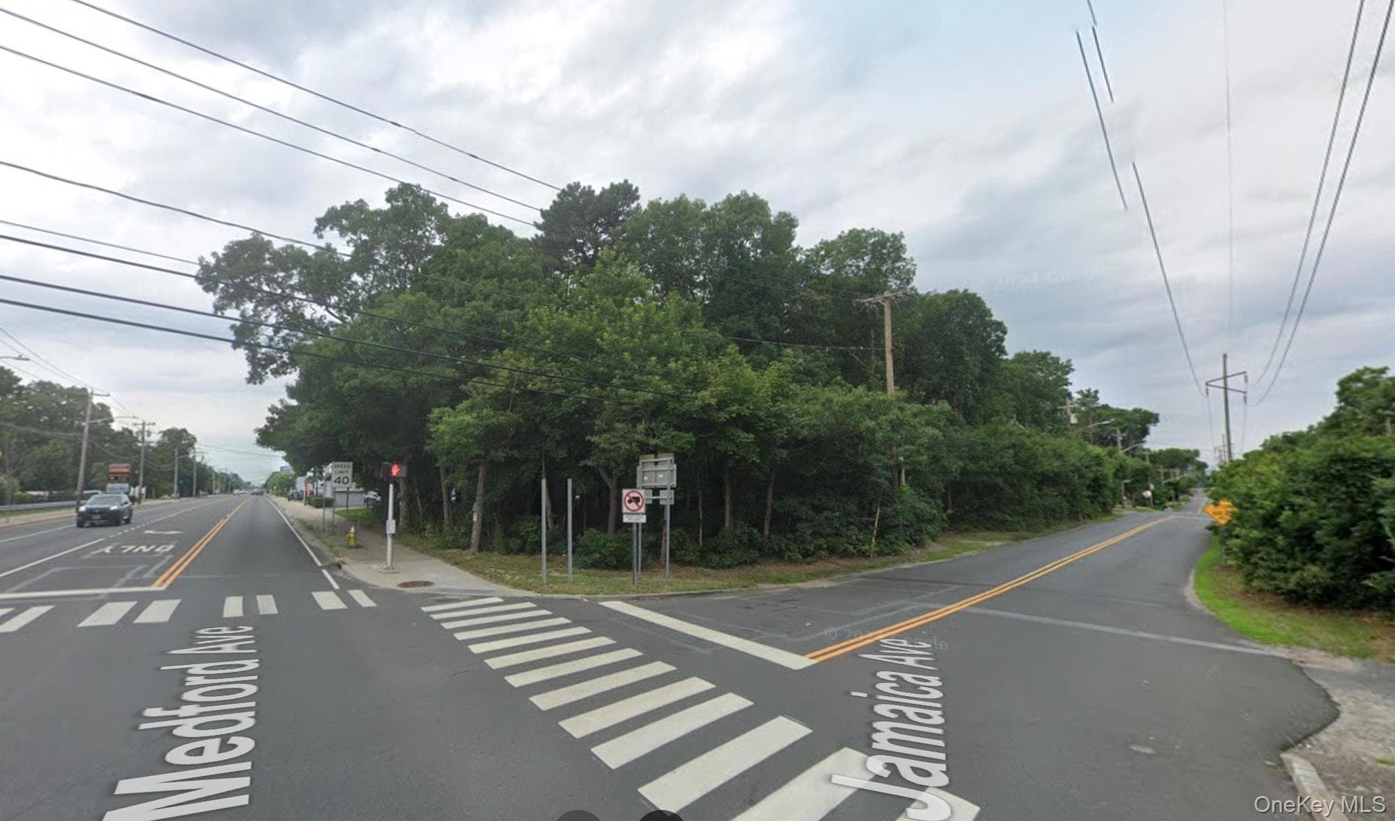 S/W CORNER ROUTE 112 Route 112 & Jamaica Ave thumbnail 3
