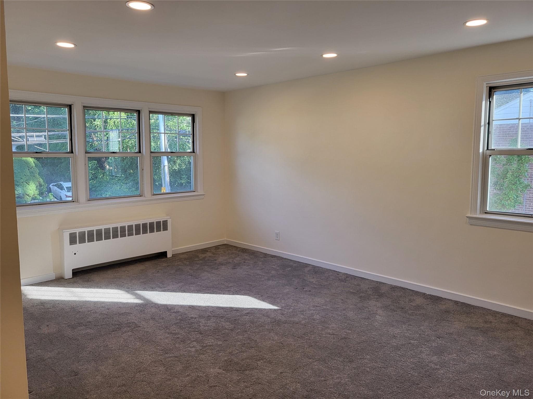 103 Columbus AVE Unit: 2B thumbnail 5