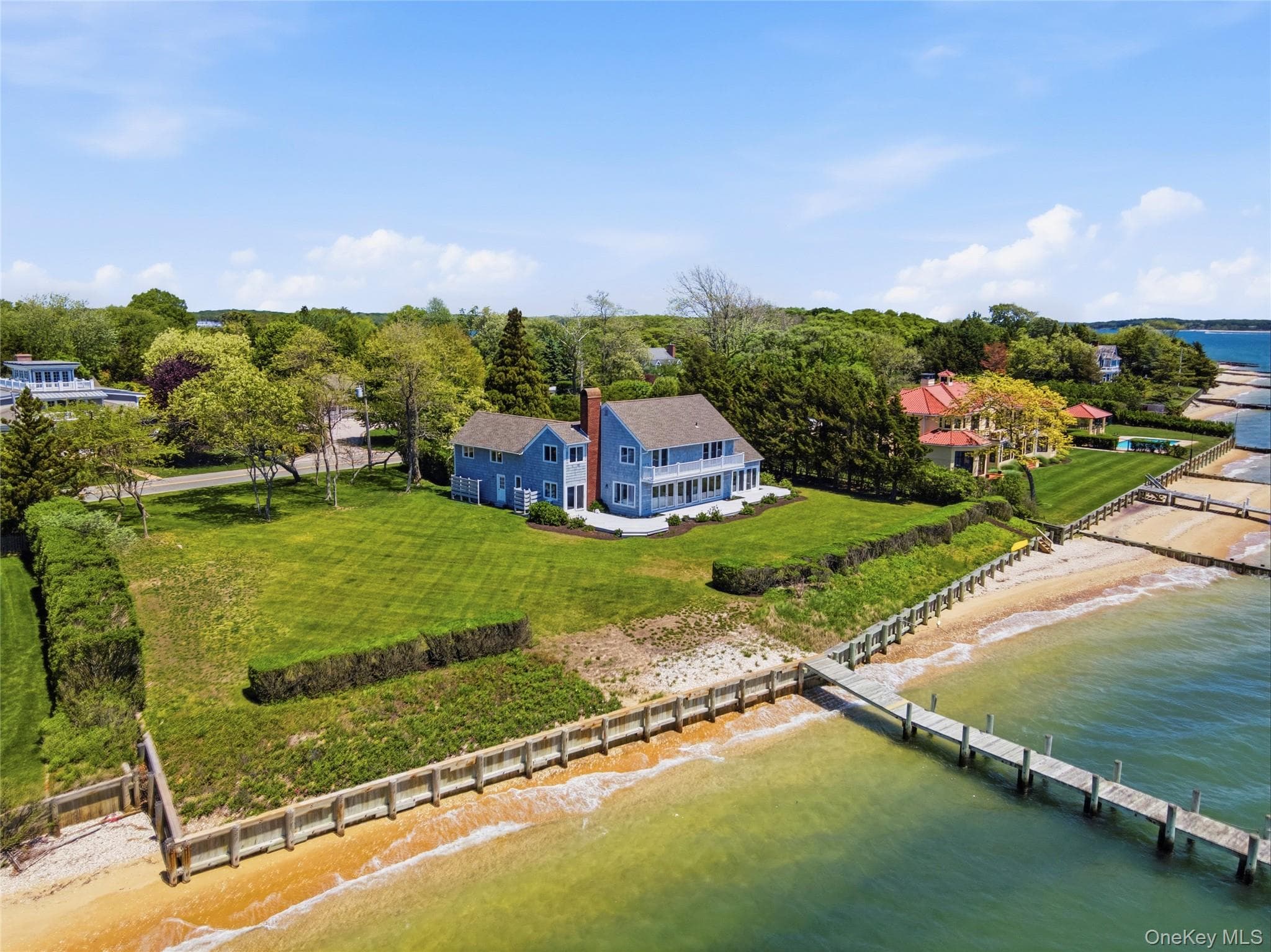 90 Peconic Avenue thumbnail 4