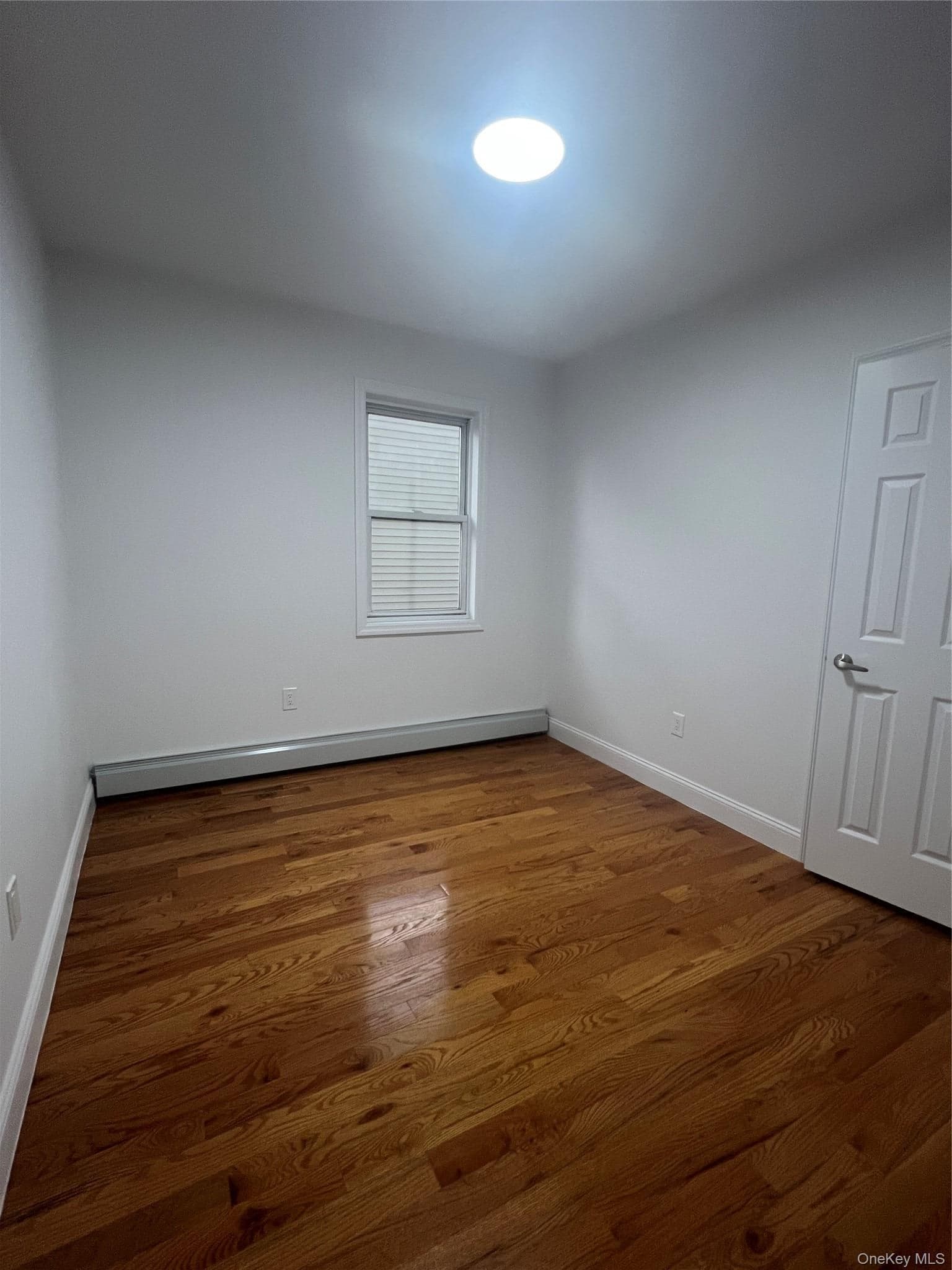216-25 136th Road thumbnail 17