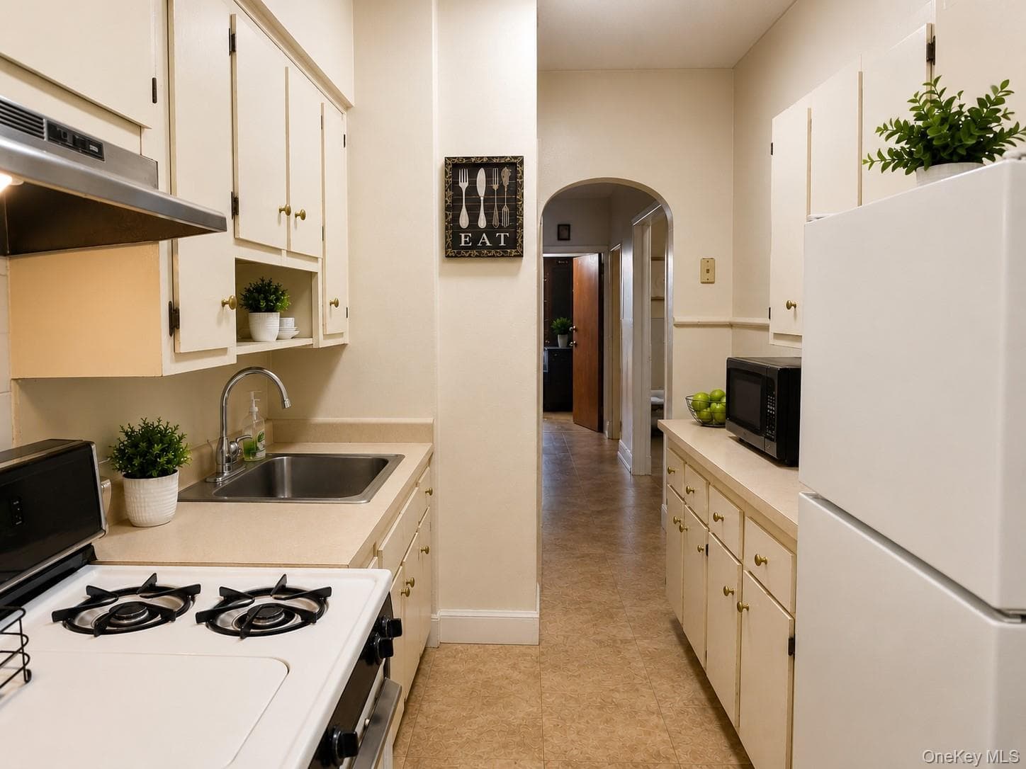 155 Sunnyside Avenue thumbnail 8