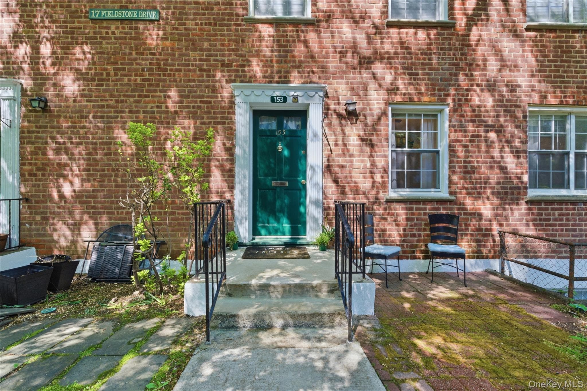17 Fieldstone Drive Unit: 153, Hartsdale