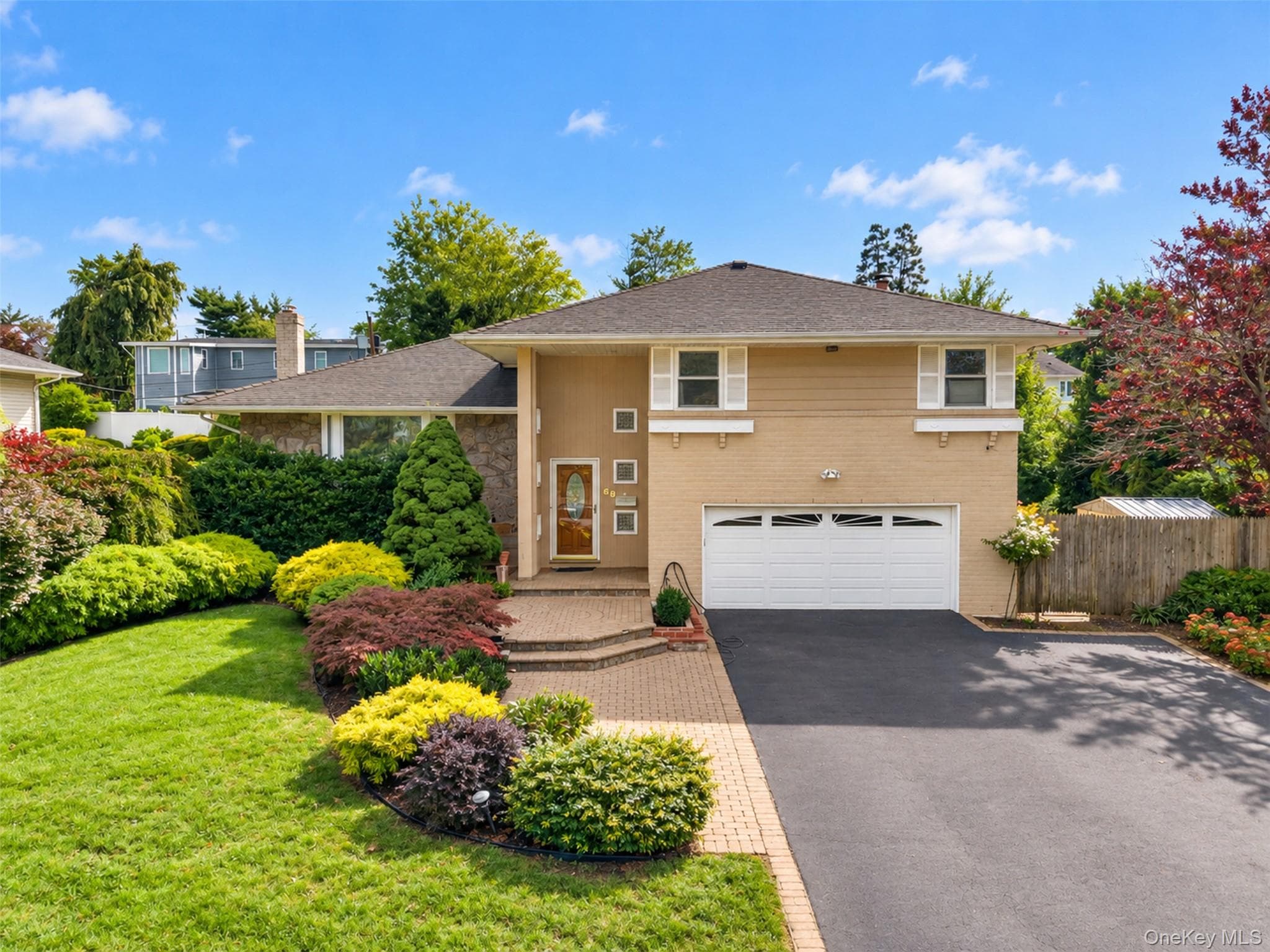 68 Hazelwood Drive thumbnail 2