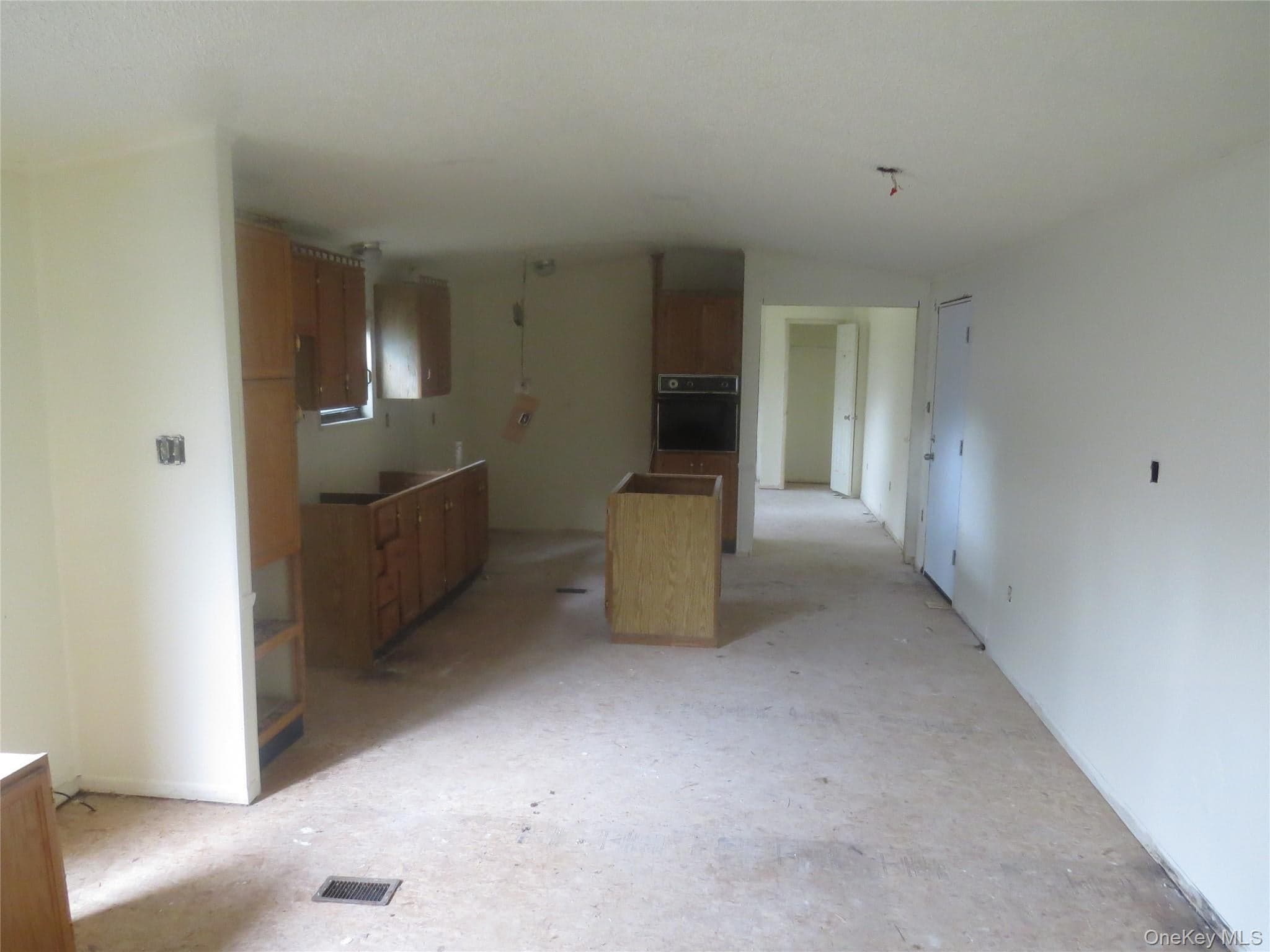723 Beekman Road Unit: 75 thumbnail 7