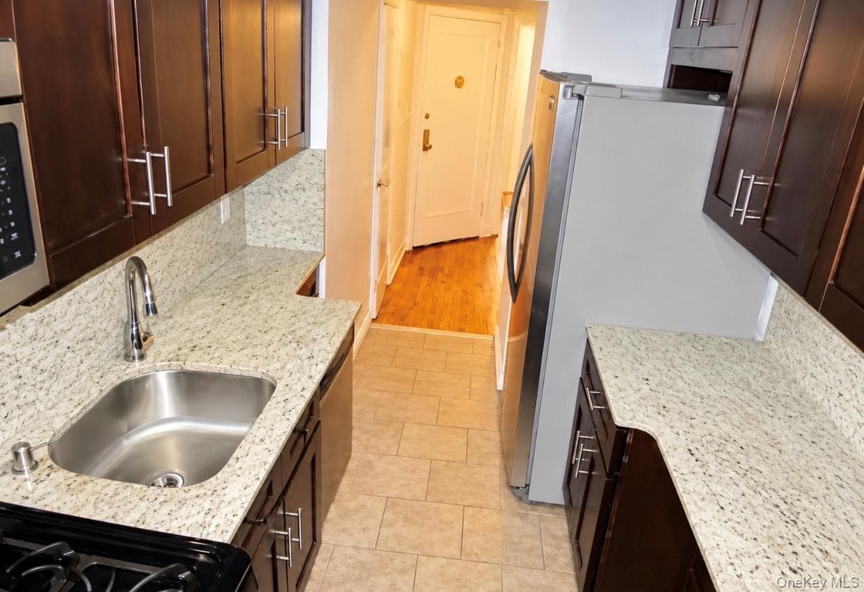 141-17 79th Avenue Unit: 2 thumbnail 5