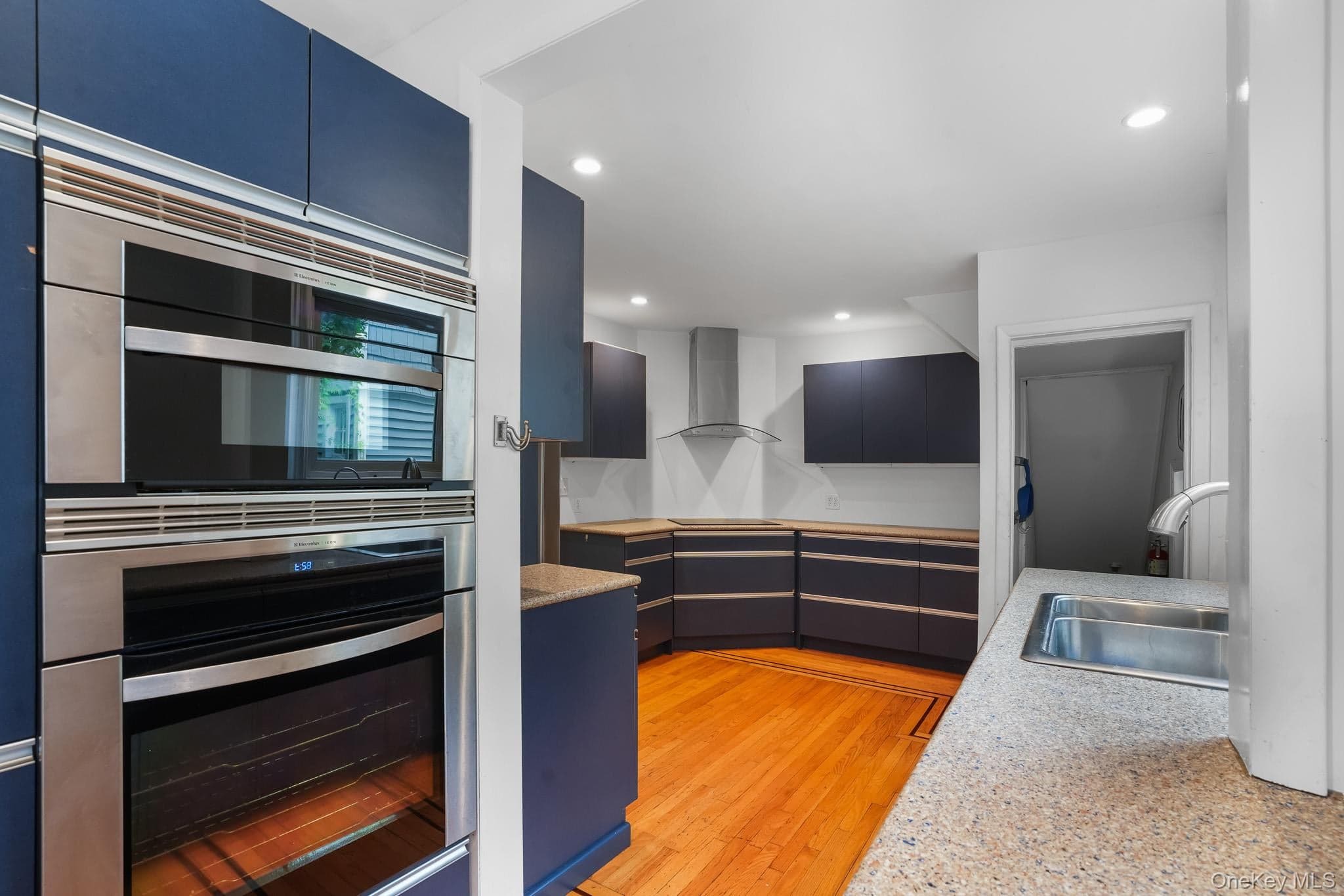 211 Pomeroy Street thumbnail 15